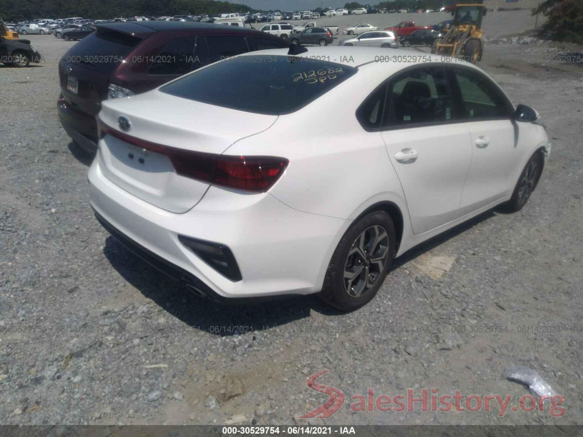 3KPF24AD0ME333745 2021 KIA FORTE