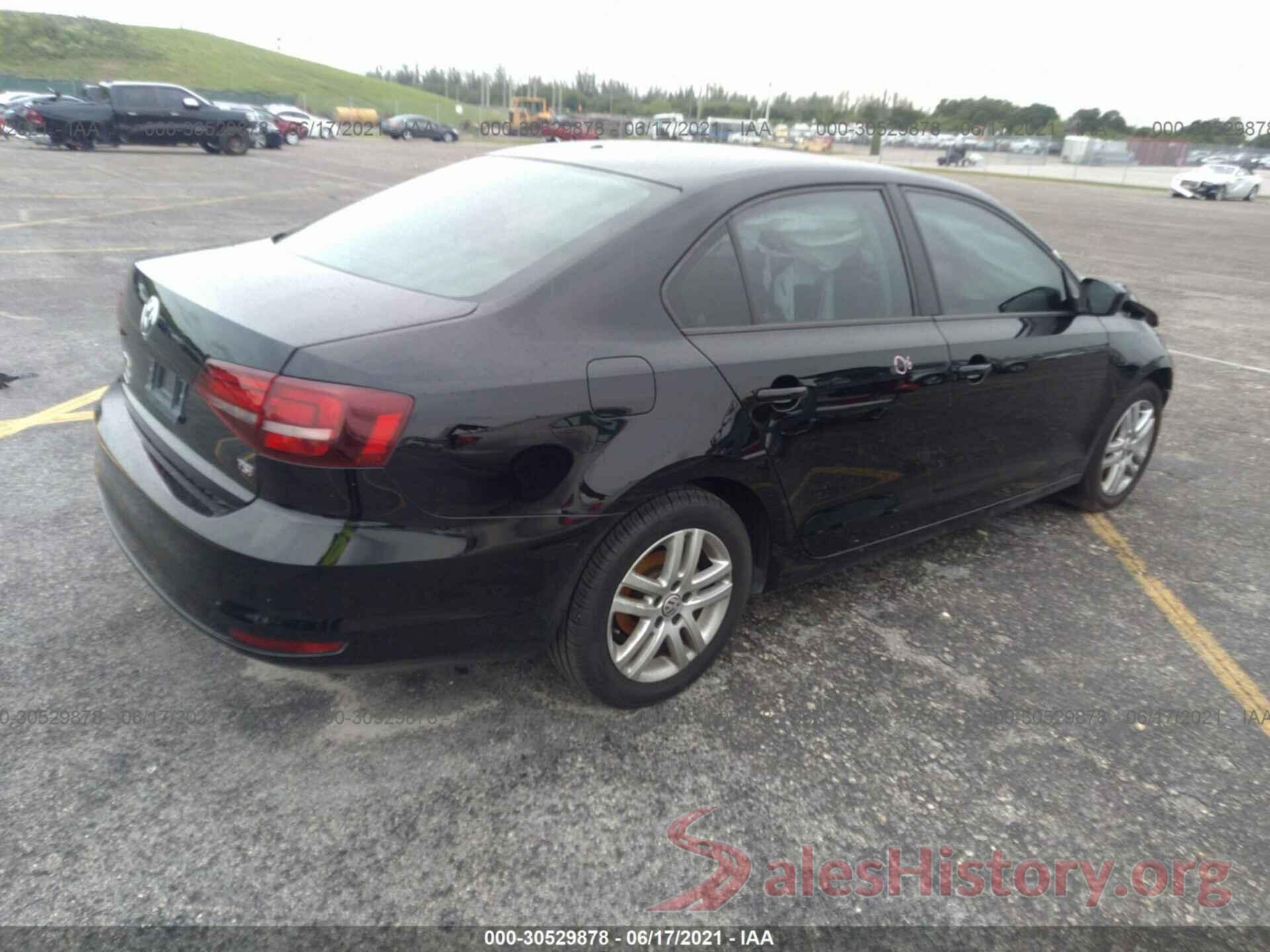 3VW2B7AJ1JM207799 2018 VOLKSWAGEN JETTA