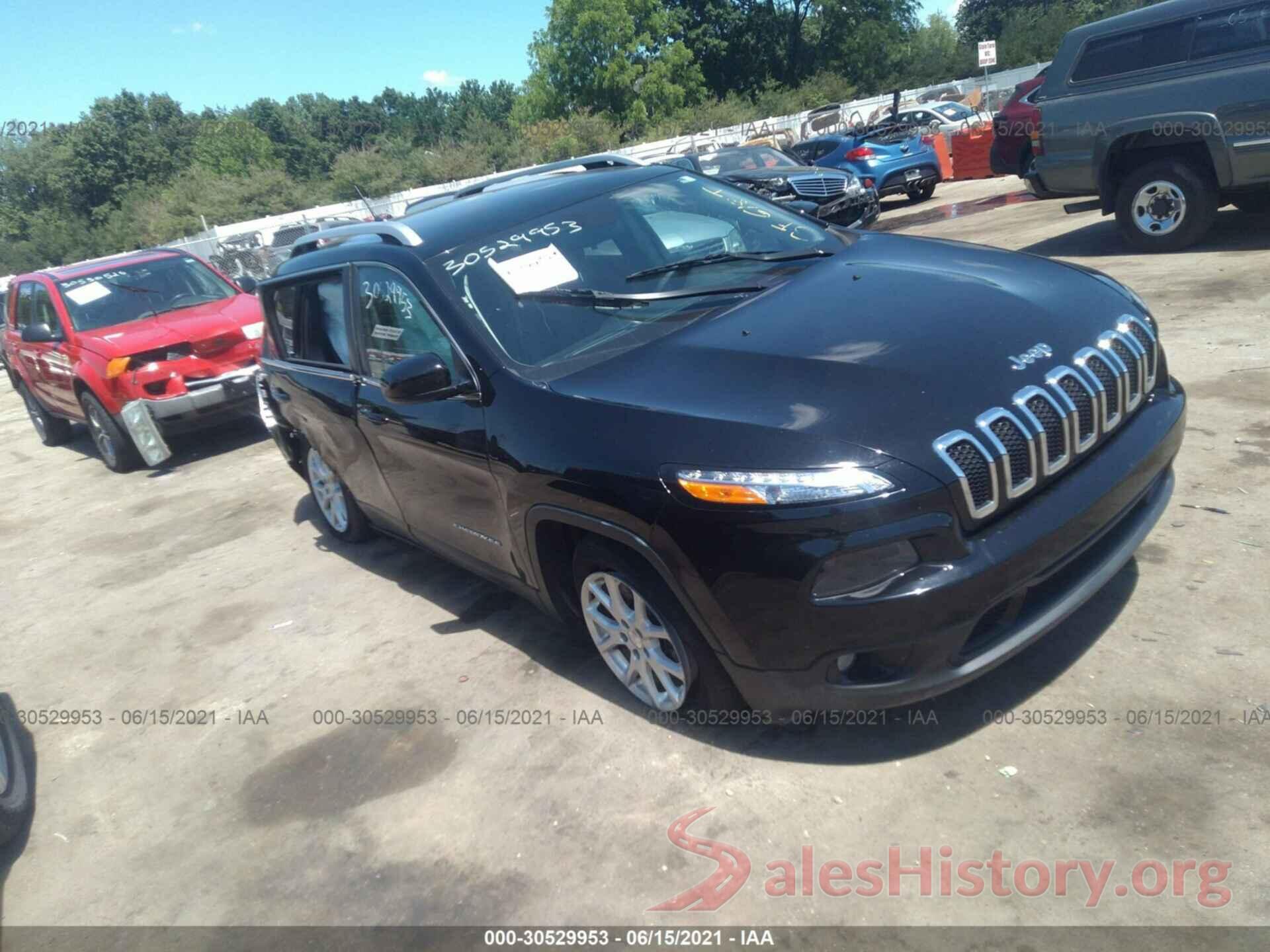 1C4PJLCBXJD612033 2018 JEEP CHEROKEE