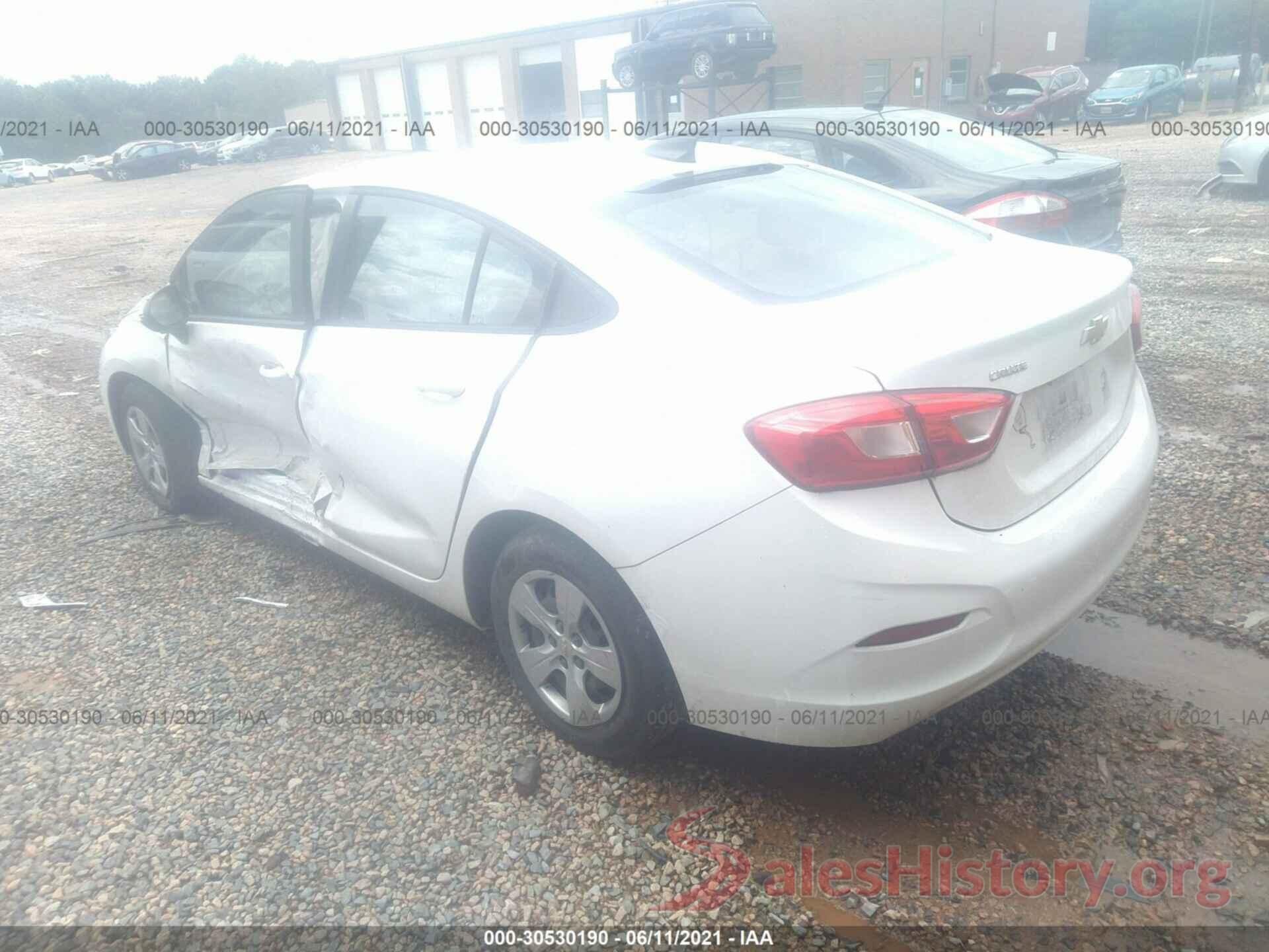 1G1BC5SM8J7175868 2018 CHEVROLET CRUZE