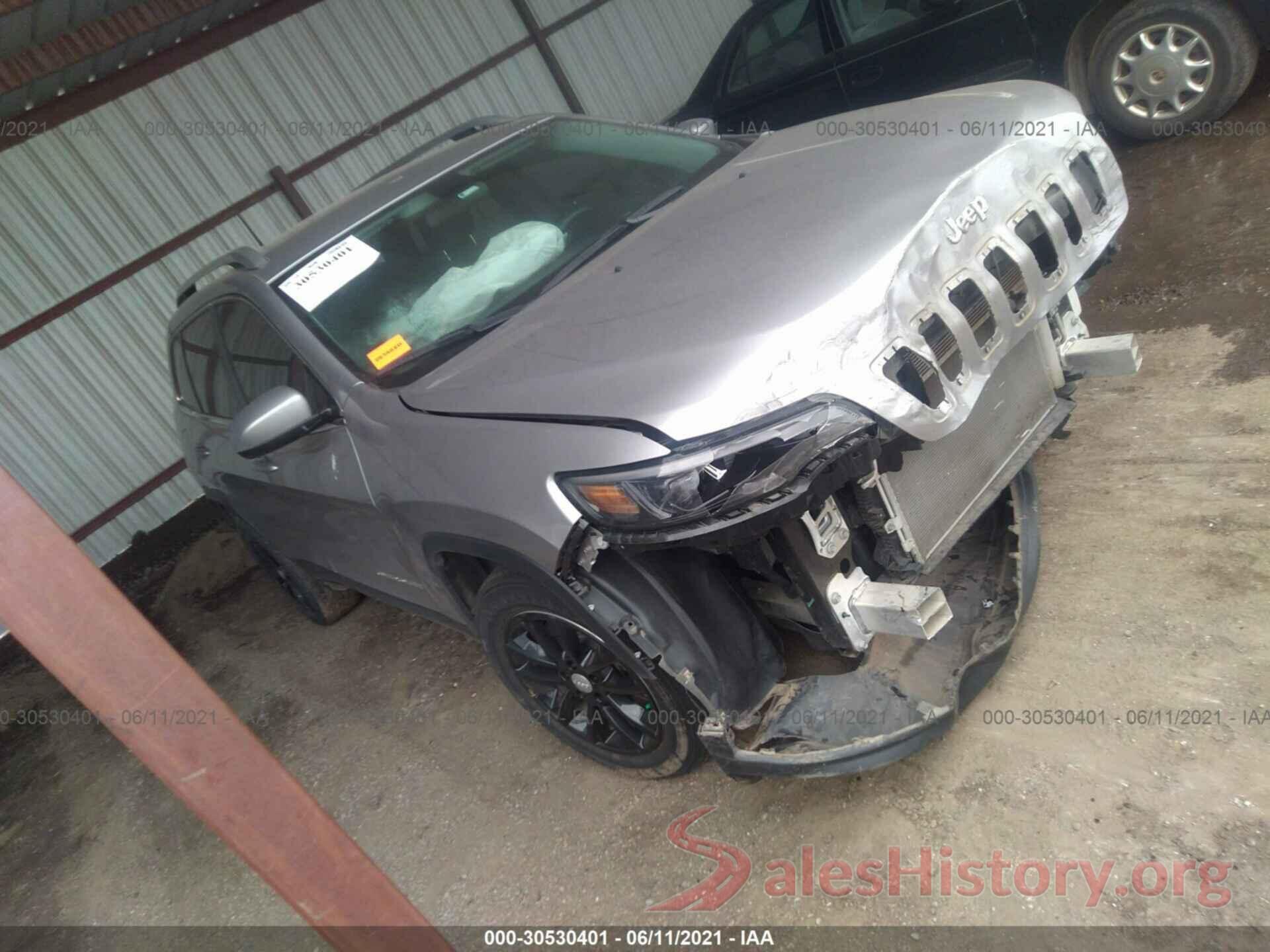 1C4PJLCB5KD297966 2019 JEEP CHEROKEE