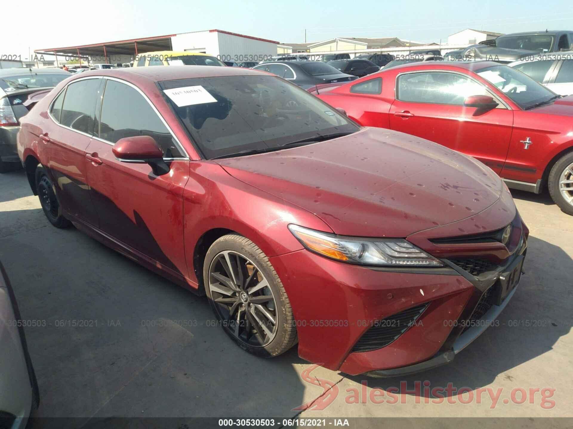 4T1B61HK9JU627630 2018 TOYOTA CAMRY