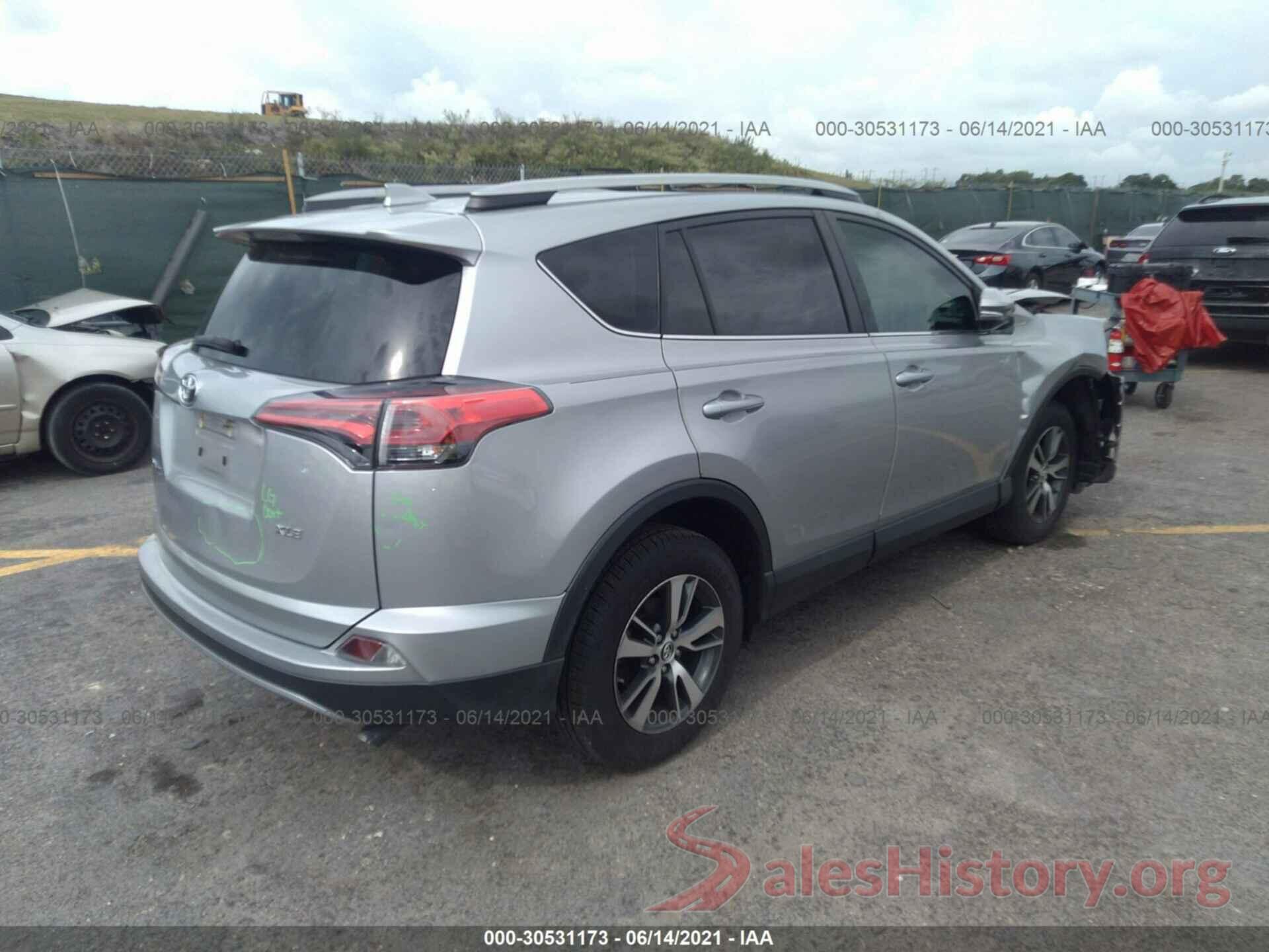 2T3WFREV7JW481279 2018 TOYOTA RAV4