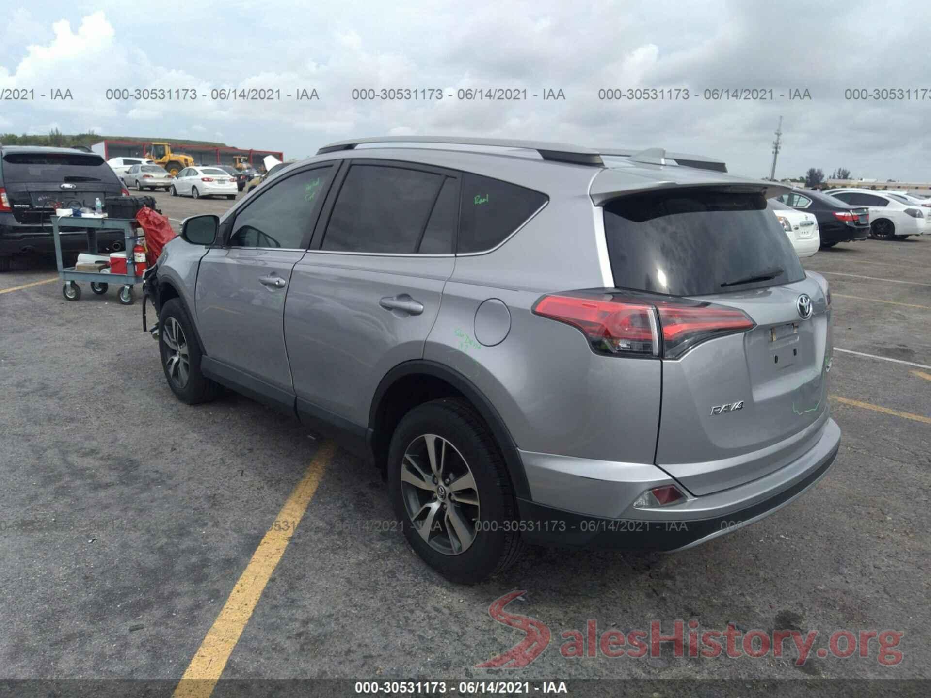 2T3WFREV7JW481279 2018 TOYOTA RAV4