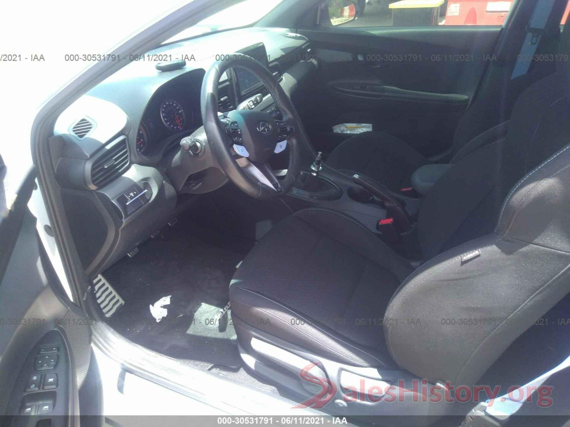 KMHT36AH6KU002841 2019 HYUNDAI VELOSTER