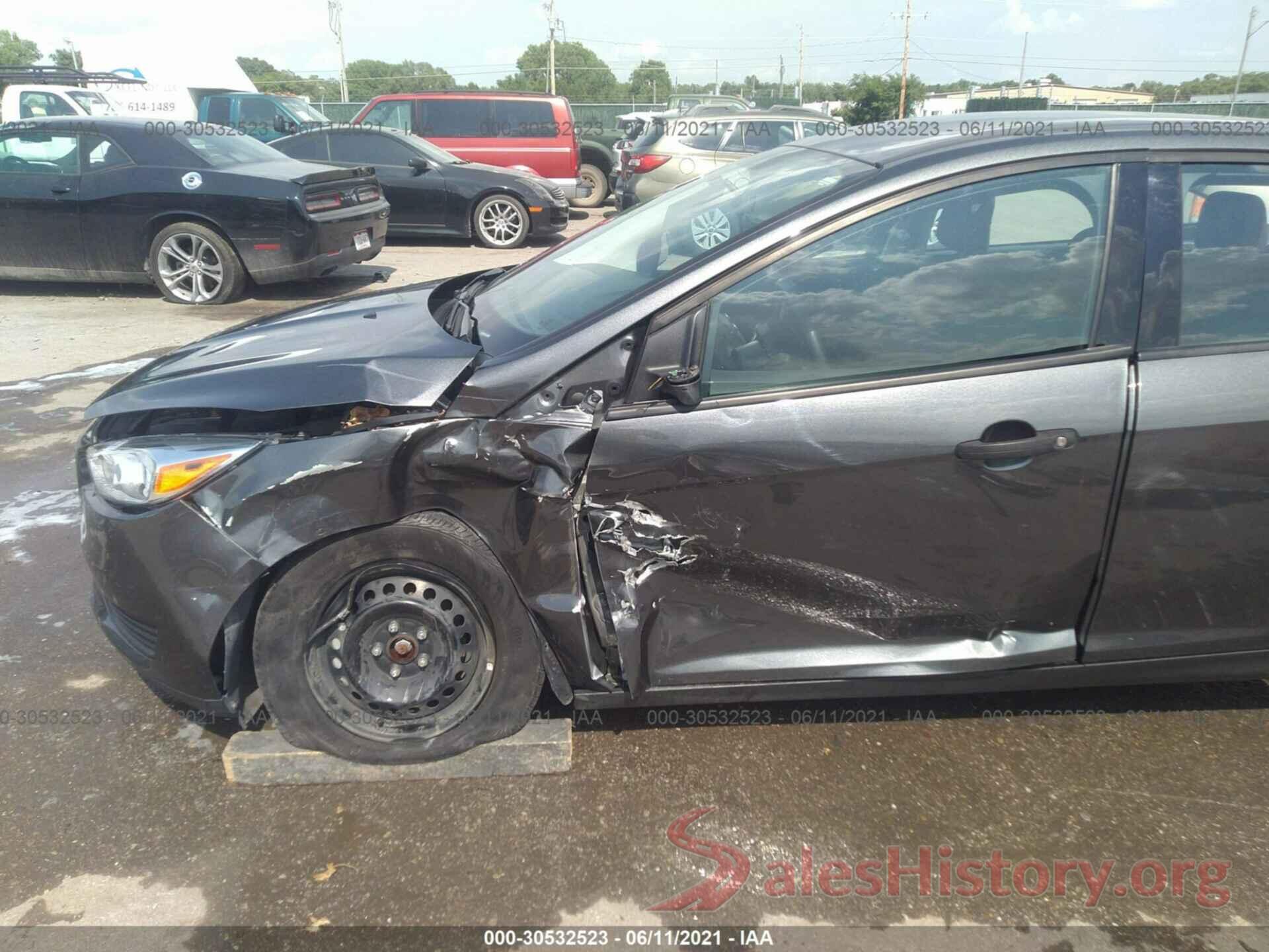 1FADP3E21HL230087 2017 FORD FOCUS