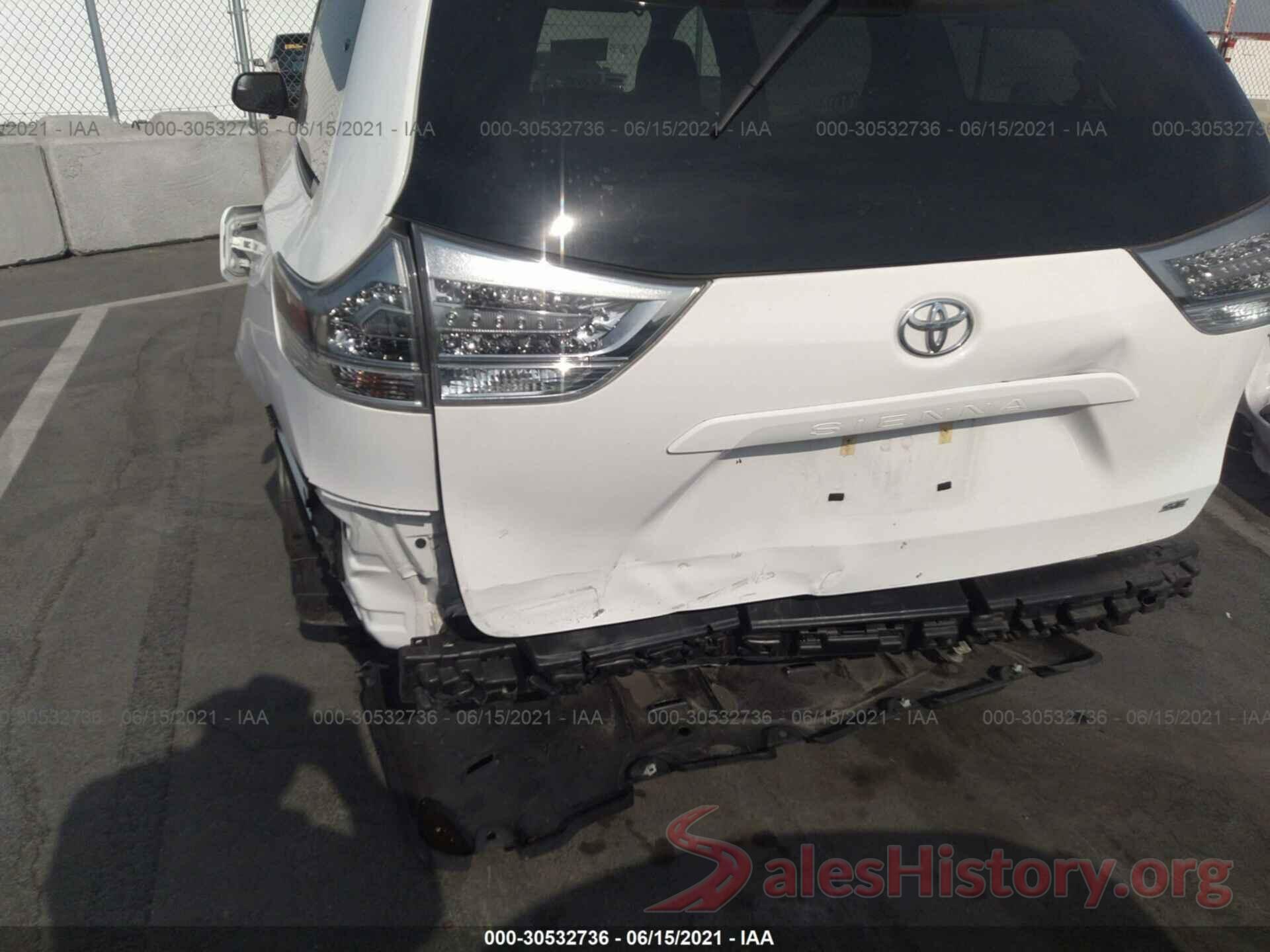 5TDXZ3DC6KS989027 2019 TOYOTA SIENNA