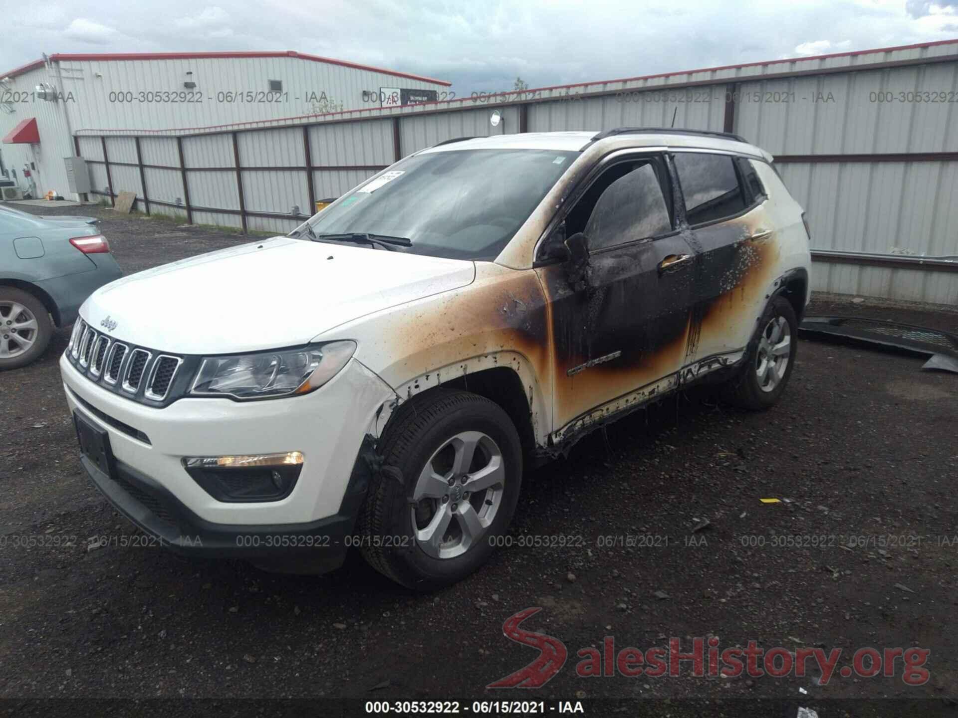 3C4NJDBB1JT207686 2018 JEEP COMPASS