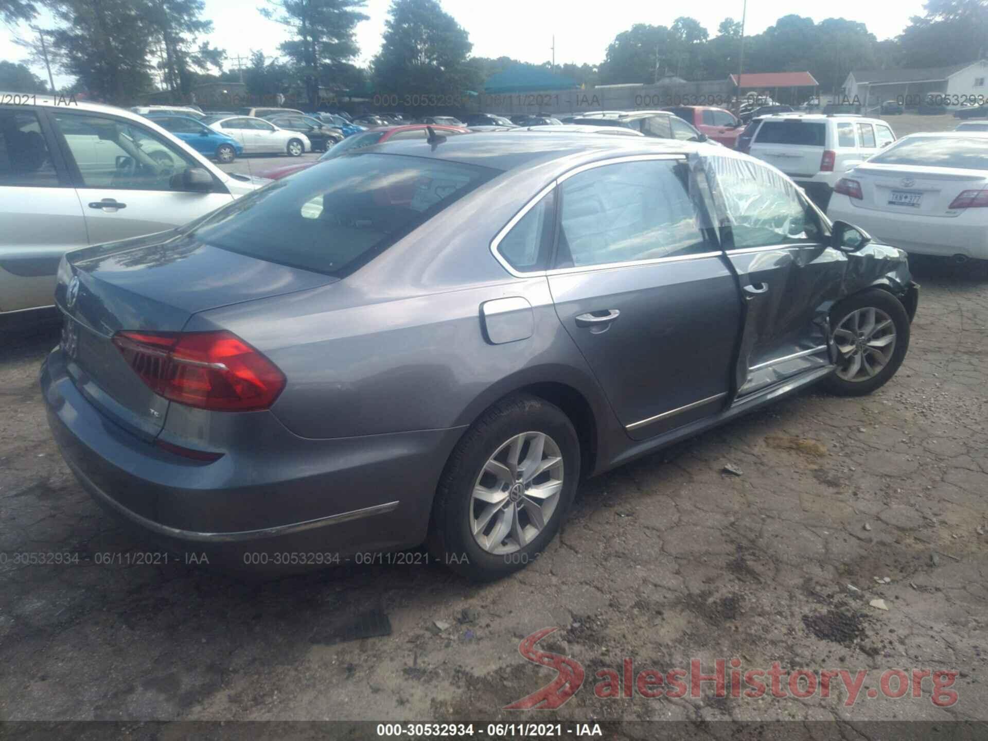 1VWAT7A30HC027381 2017 VOLKSWAGEN PASSAT