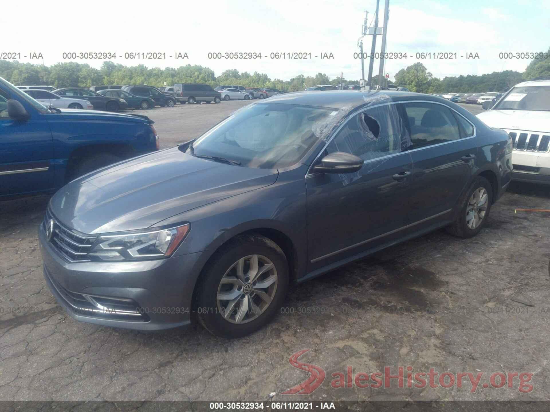 1VWAT7A30HC027381 2017 VOLKSWAGEN PASSAT