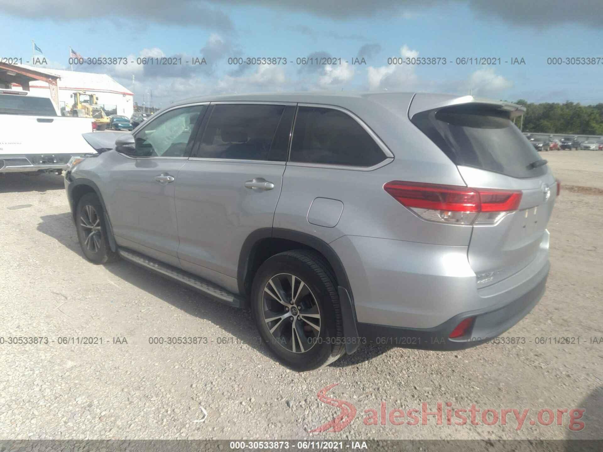 5TDZARFH9HS032069 2017 TOYOTA HIGHLANDER