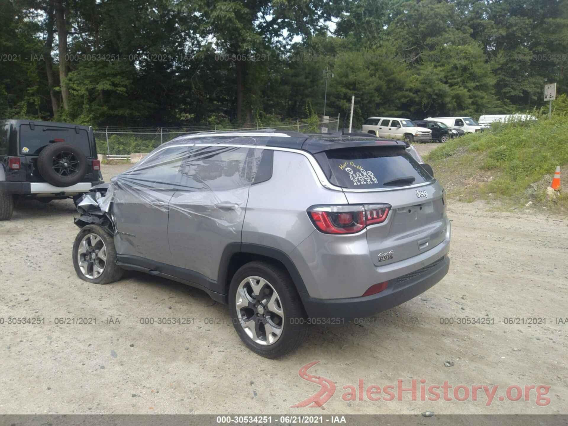 3C4NJDCB8JT346258 2018 JEEP COMPASS