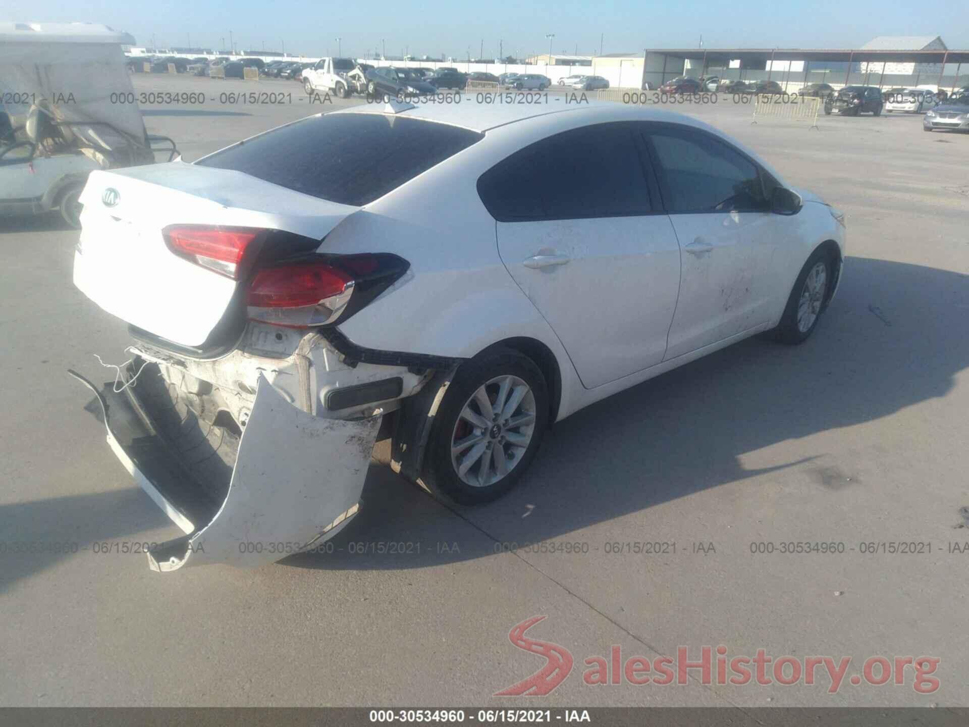 3KPFL4A78HE018480 2017 KIA FORTE