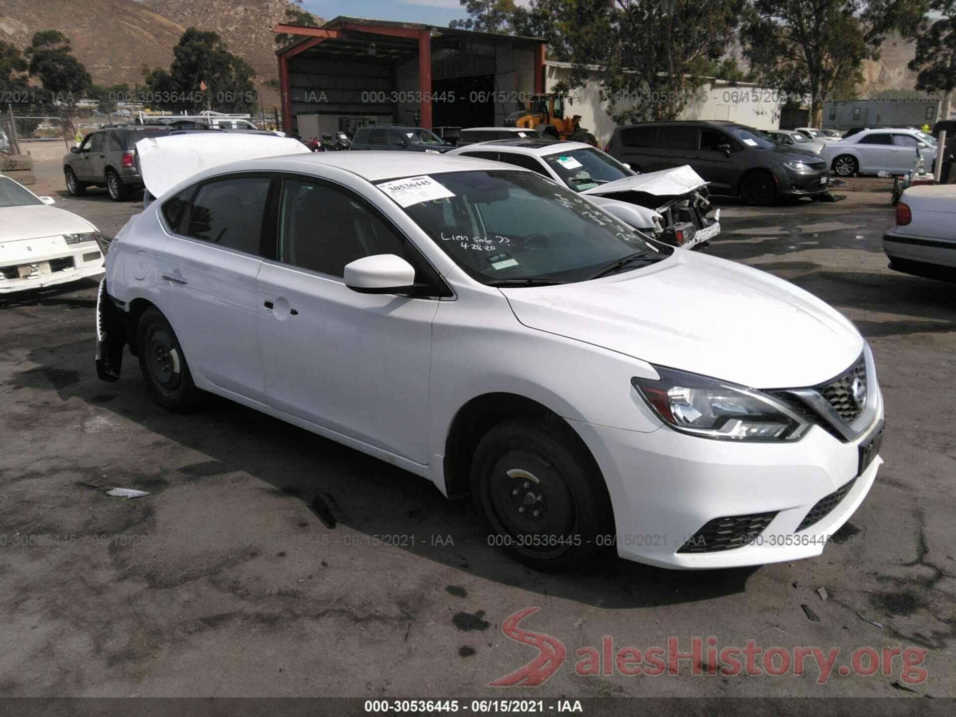 3N1AB7AP6JY256852 2018 NISSAN SENTRA