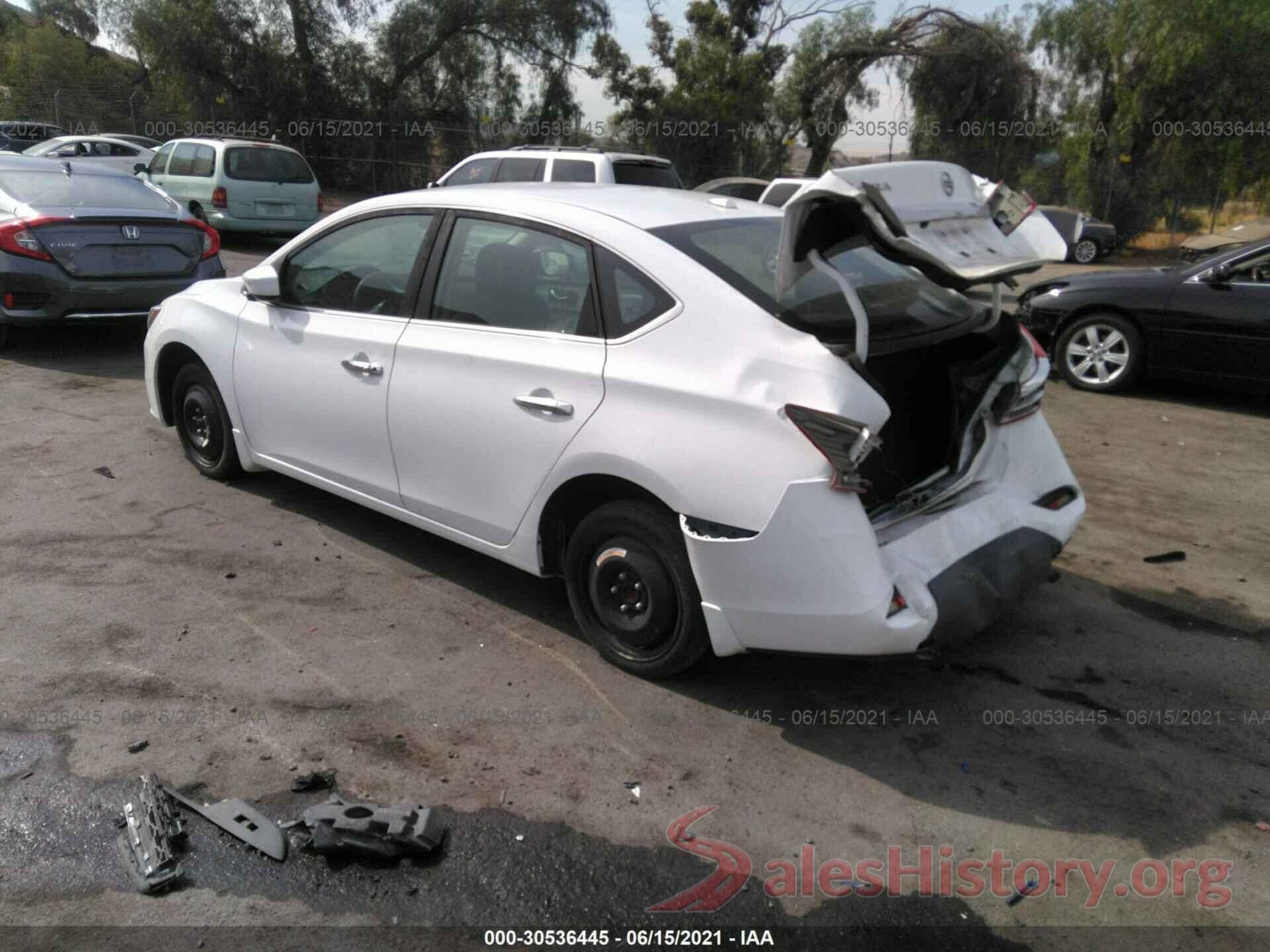 3N1AB7AP6JY256852 2018 NISSAN SENTRA