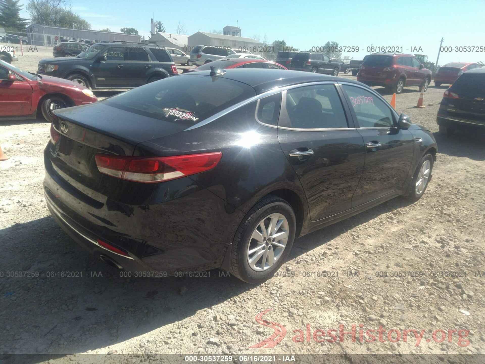 KNAGT4L32H5176787 2017 KIA OPTIMA