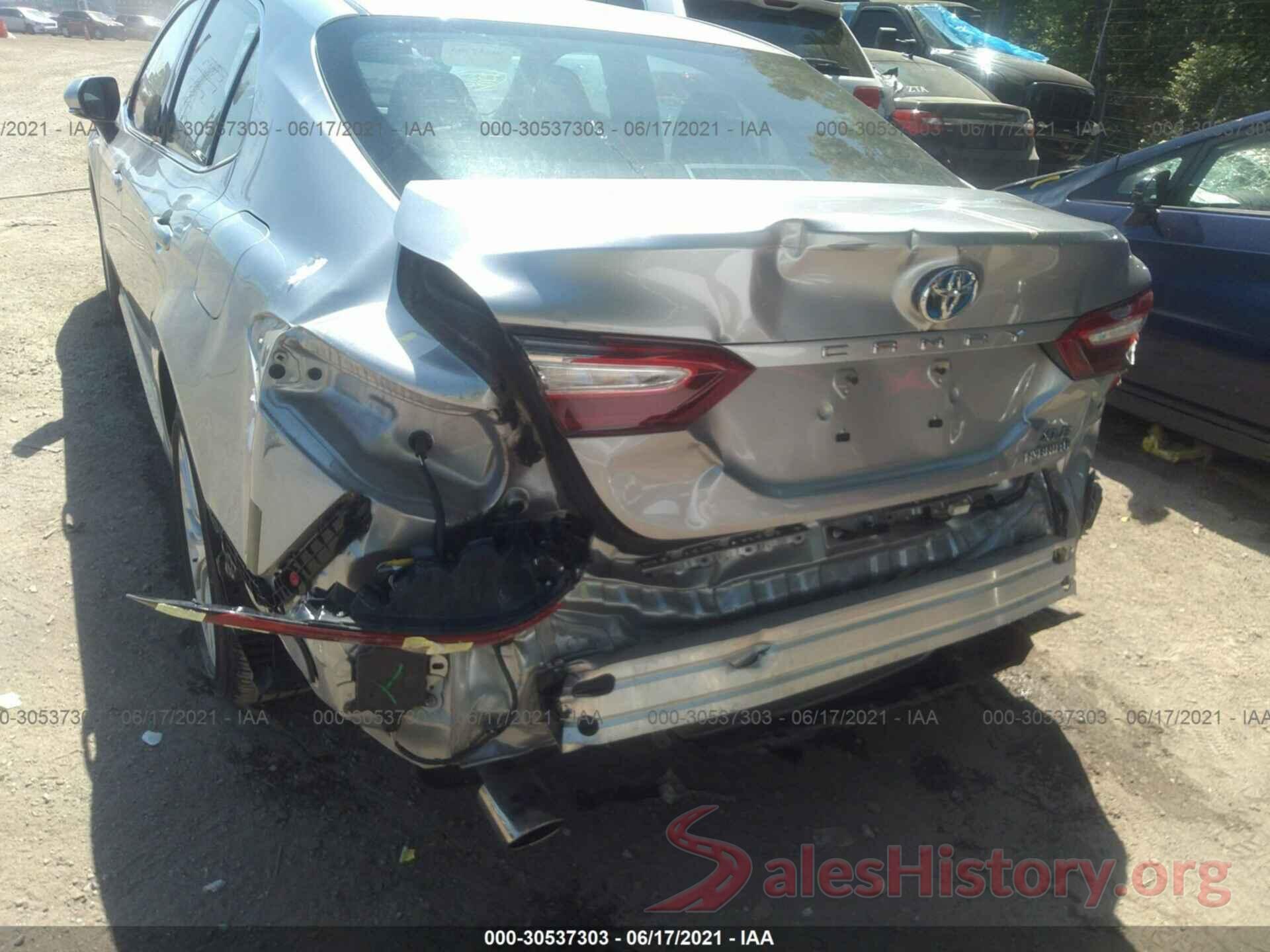 4T1B21HKXJU005615 2018 TOYOTA CAMRY