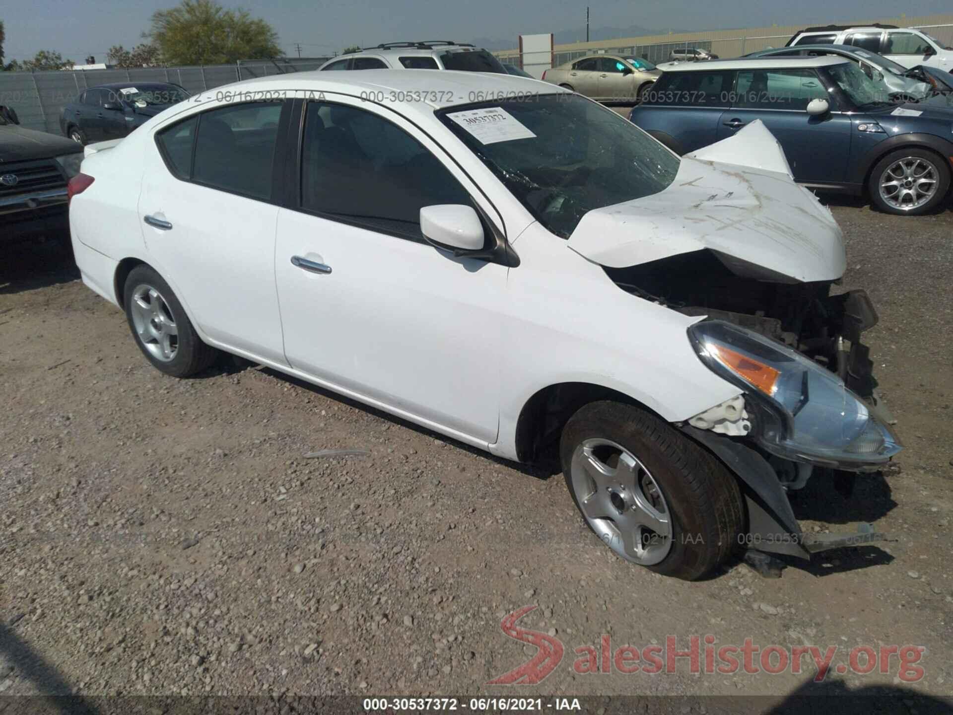 3N1CN7AP6GL829318 2016 NISSAN VERSA