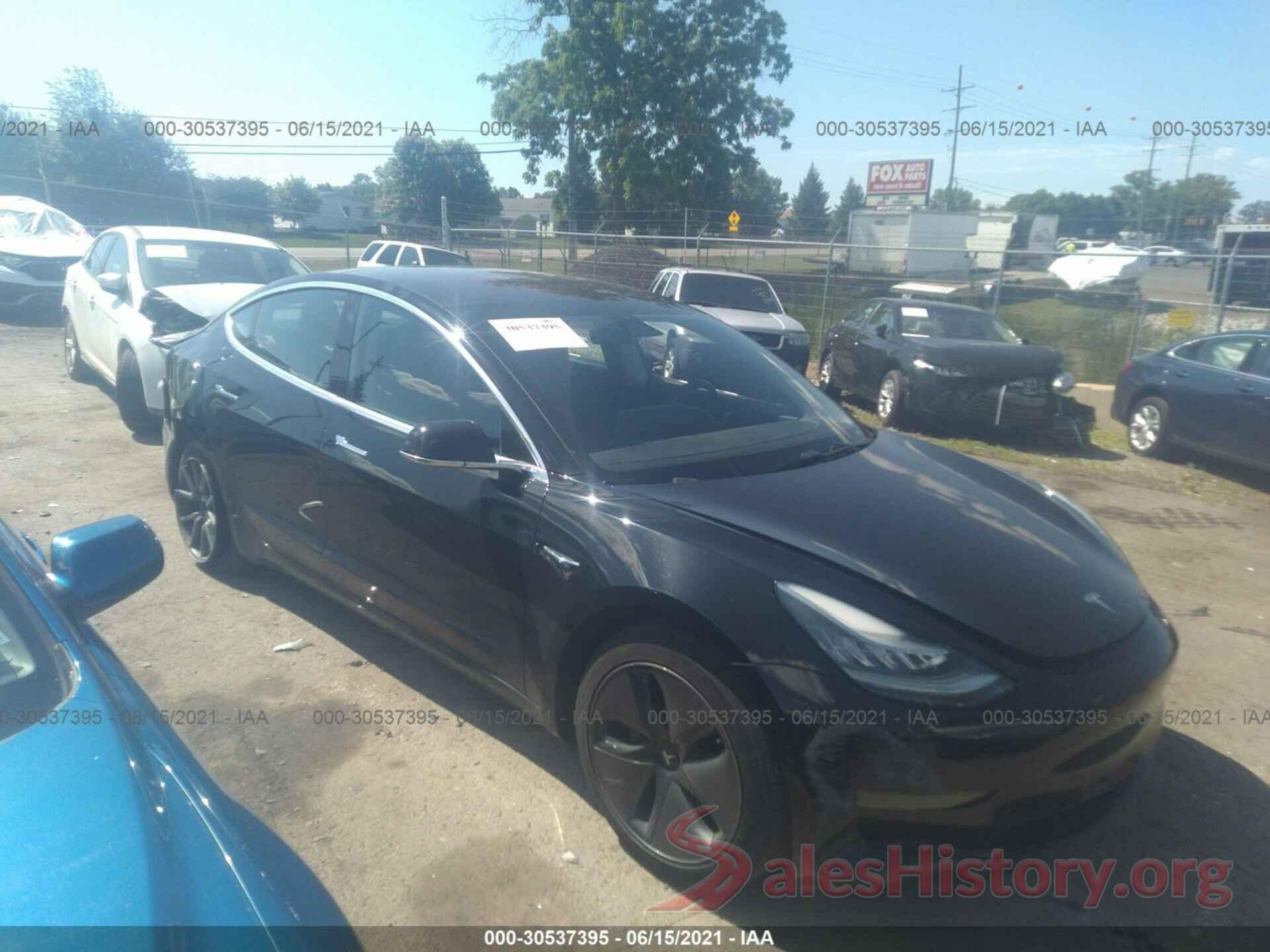 5YJ3E1EA1JF172434 2018 TESLA MODEL 3