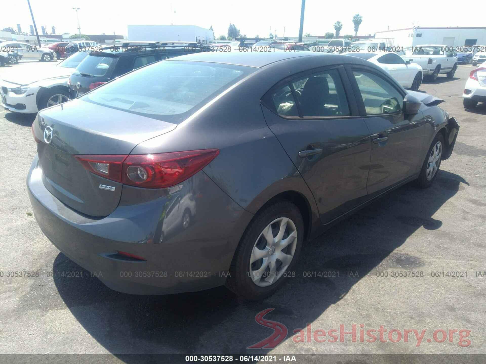 3MZBN1U7XHM153353 2017 MAZDA MAZDA3 4-DOOR