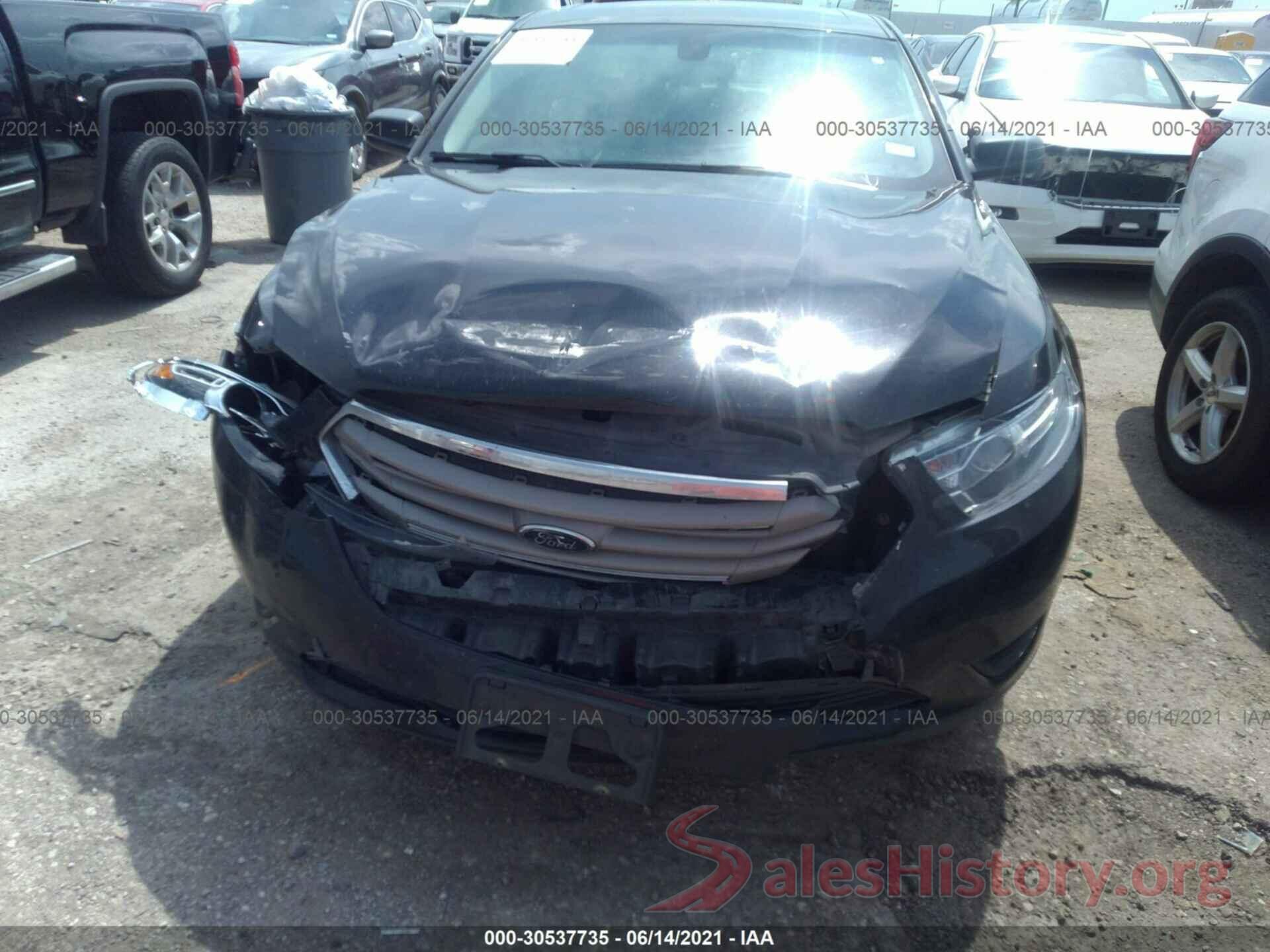 1FAHP2D82JG101064 2018 FORD TAURUS