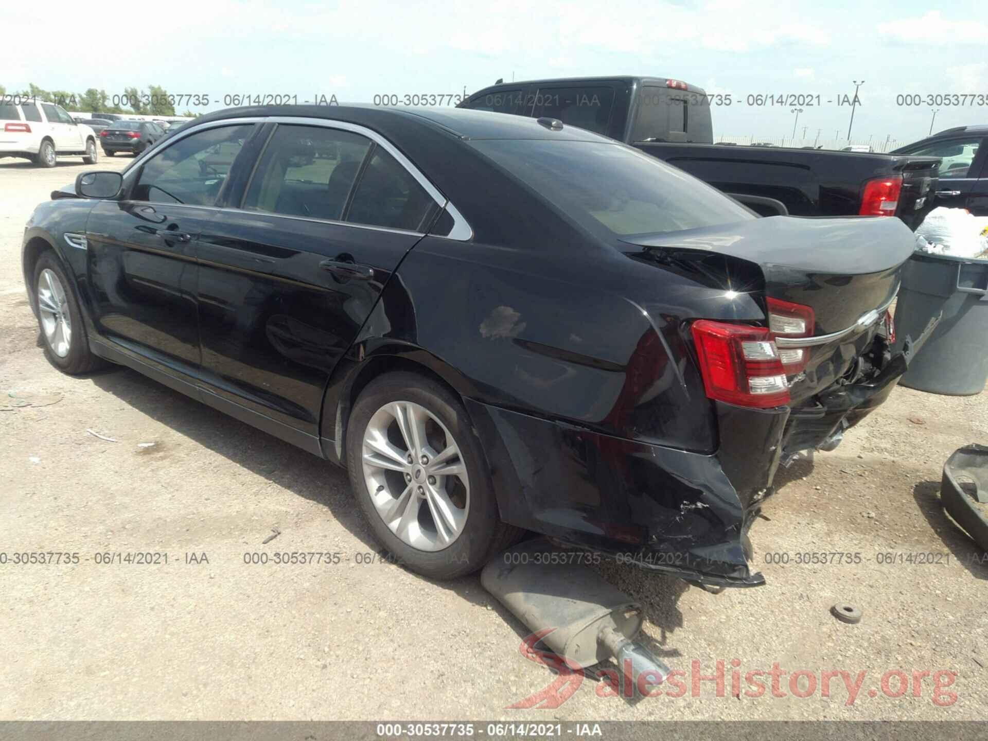 1FAHP2D82JG101064 2018 FORD TAURUS