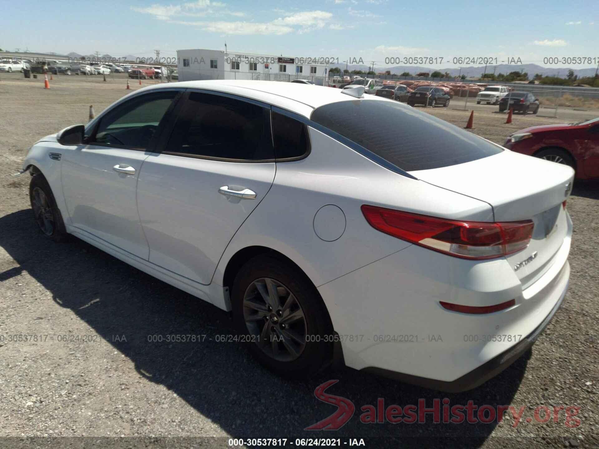 5XXGT4L38LG409725 2020 KIA OPTIMA