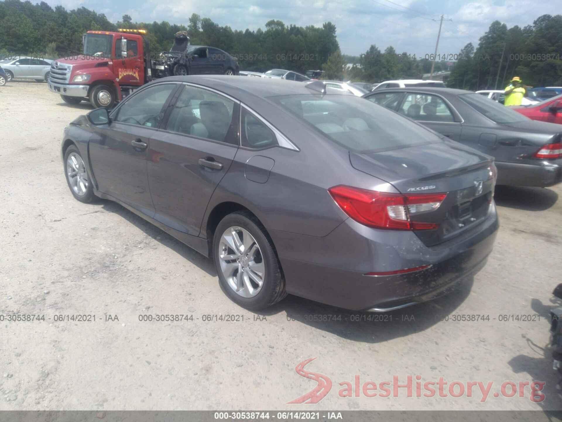 1HGCV1F17JA240356 2018 HONDA ACCORD SEDAN