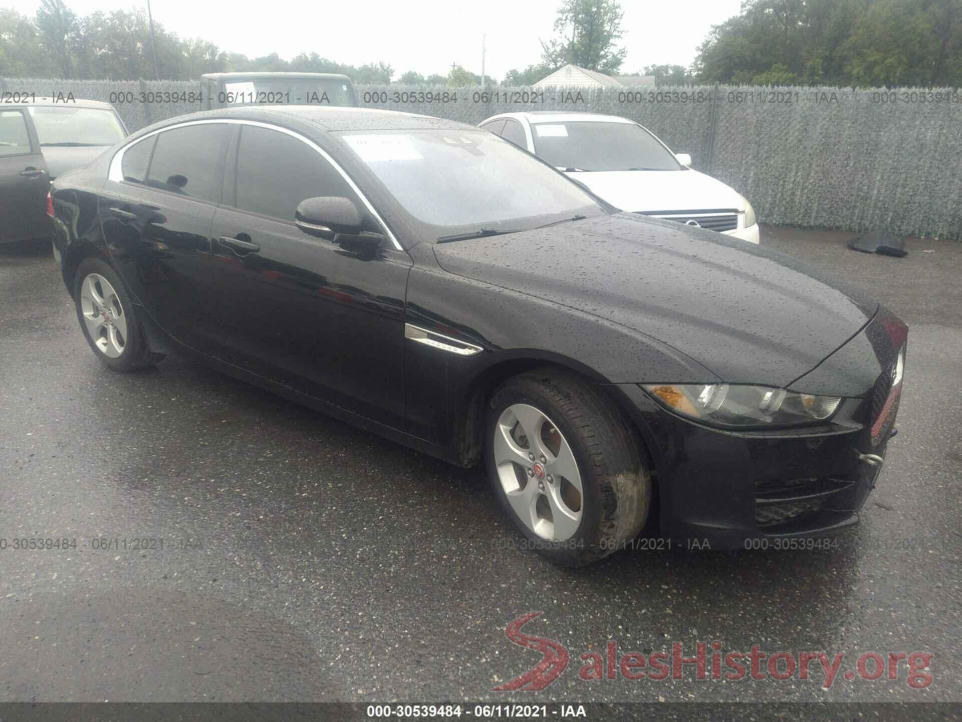 SAJAS4BN6HA952832 2017 JAGUAR XE