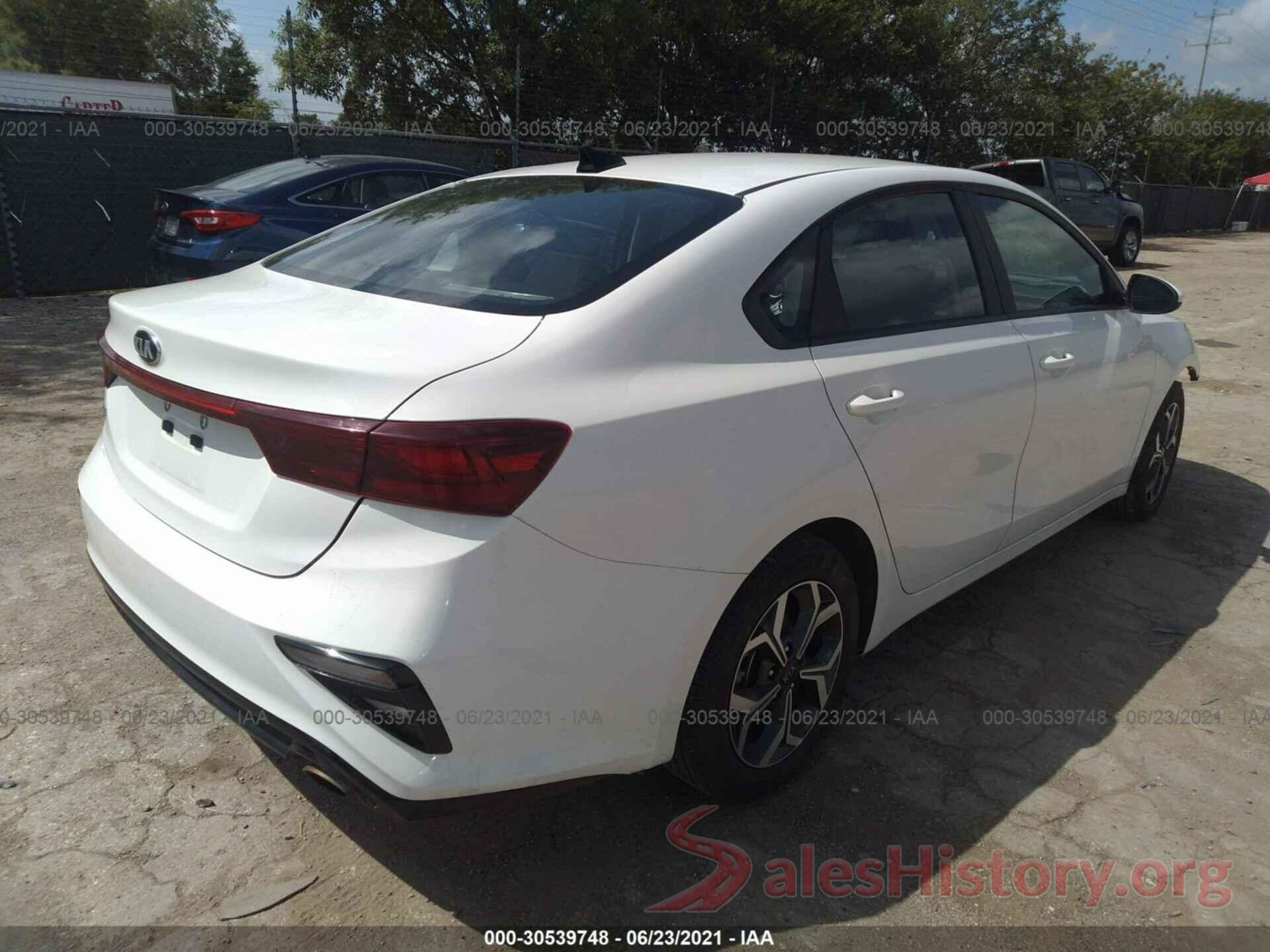 3KPF24AD3ME269569 2021 KIA FORTE