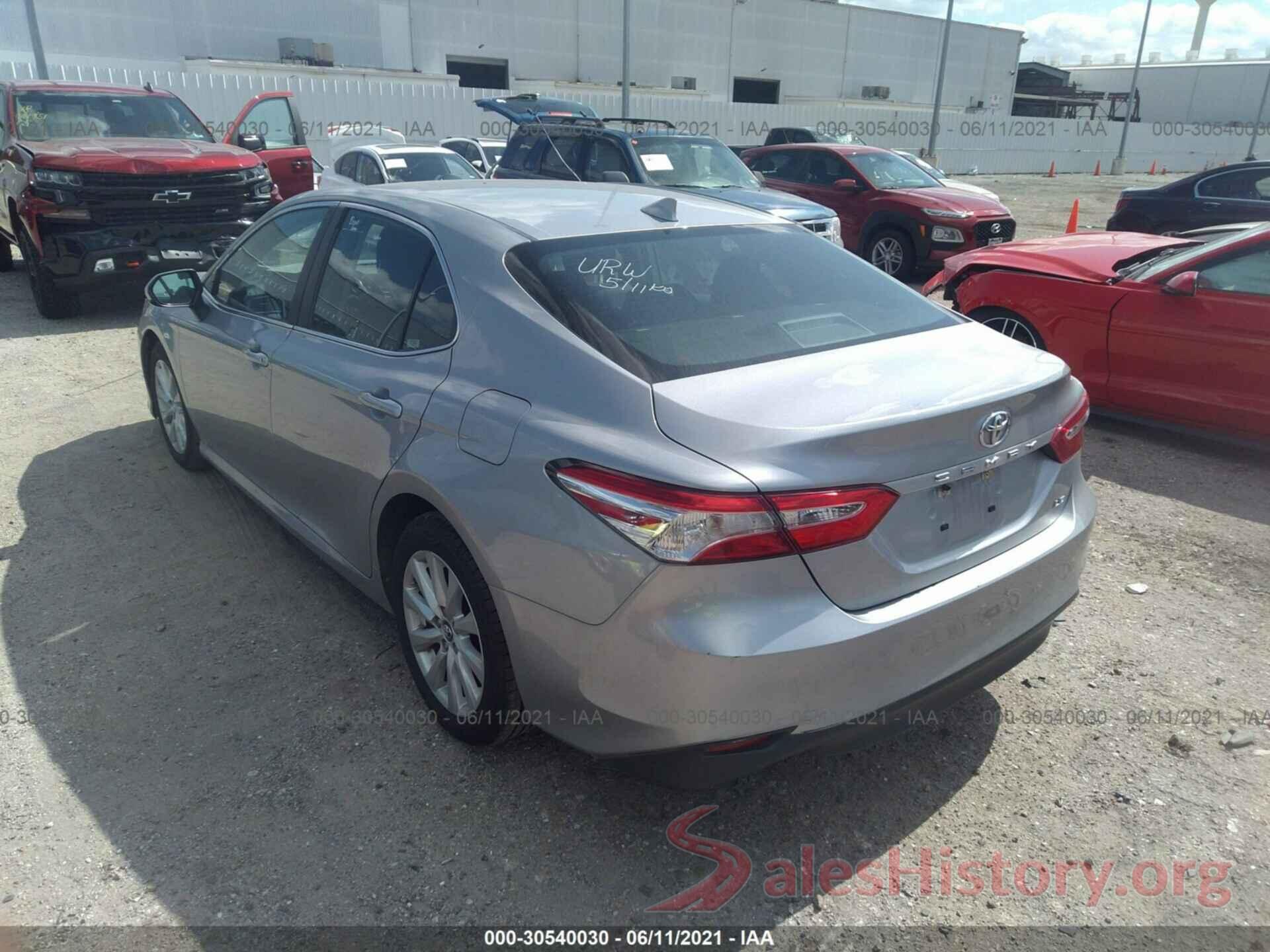 4T1B11HK8KU770861 2019 TOYOTA CAMRY