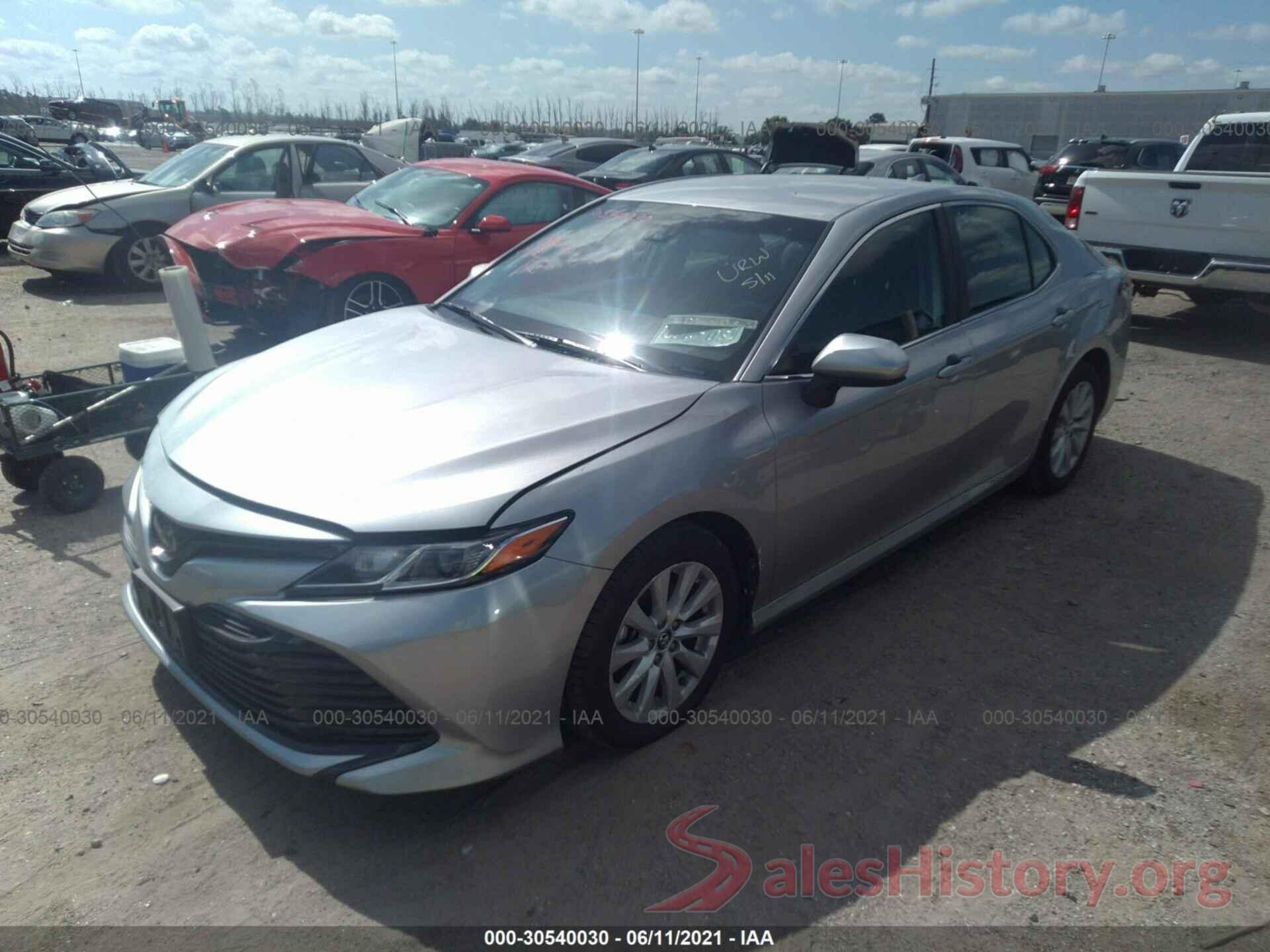 4T1B11HK8KU770861 2019 TOYOTA CAMRY