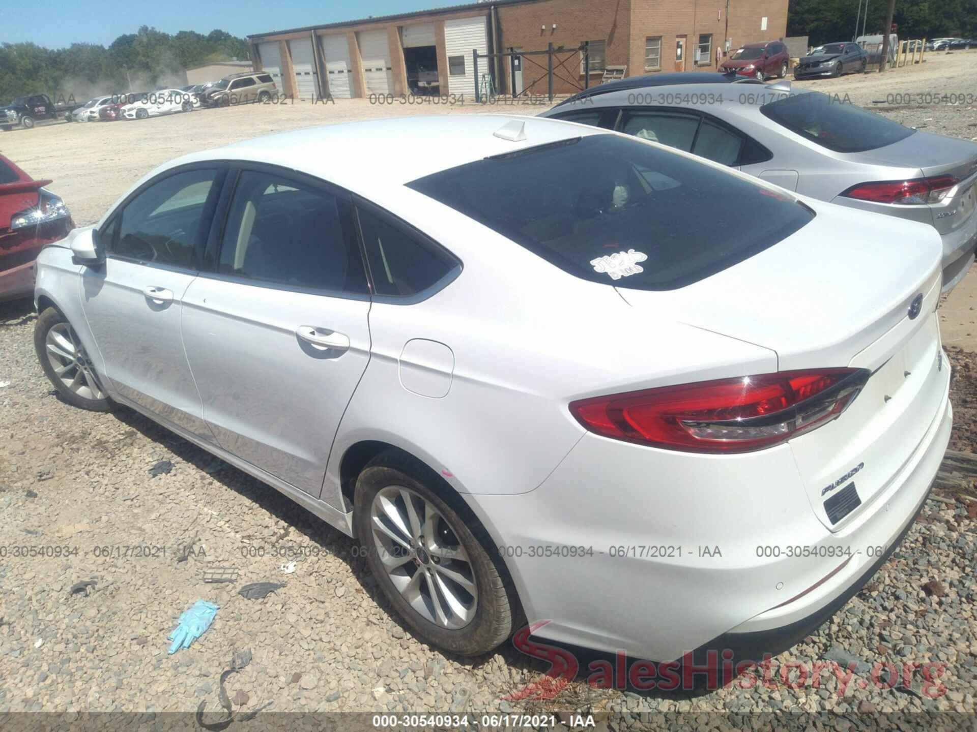 3FA6P0HD2LR122074 2020 FORD FUSION