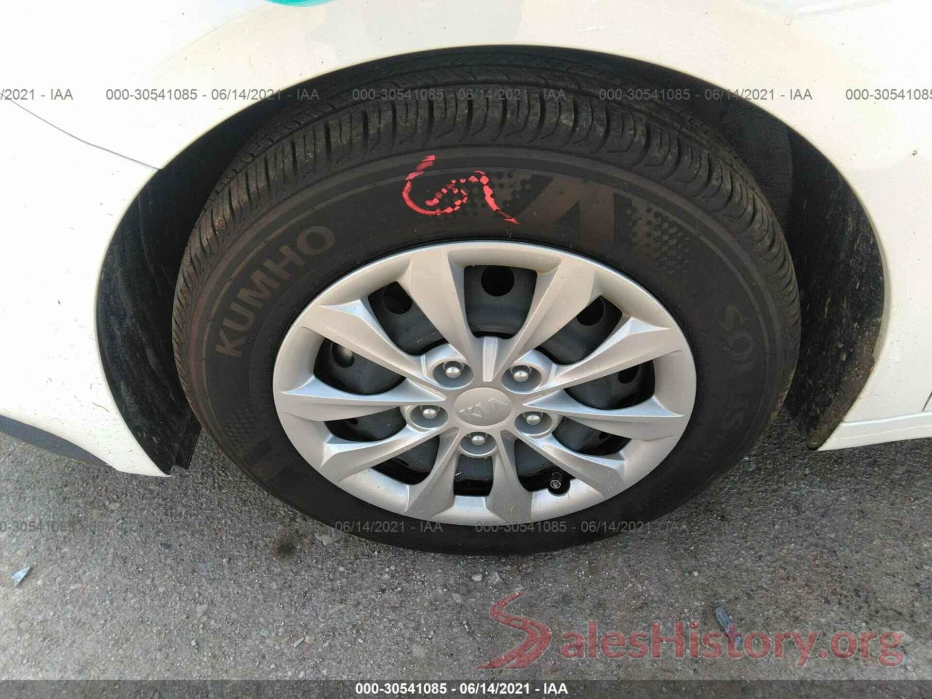 3KPF24AD2ME274794 2021 KIA FORTE