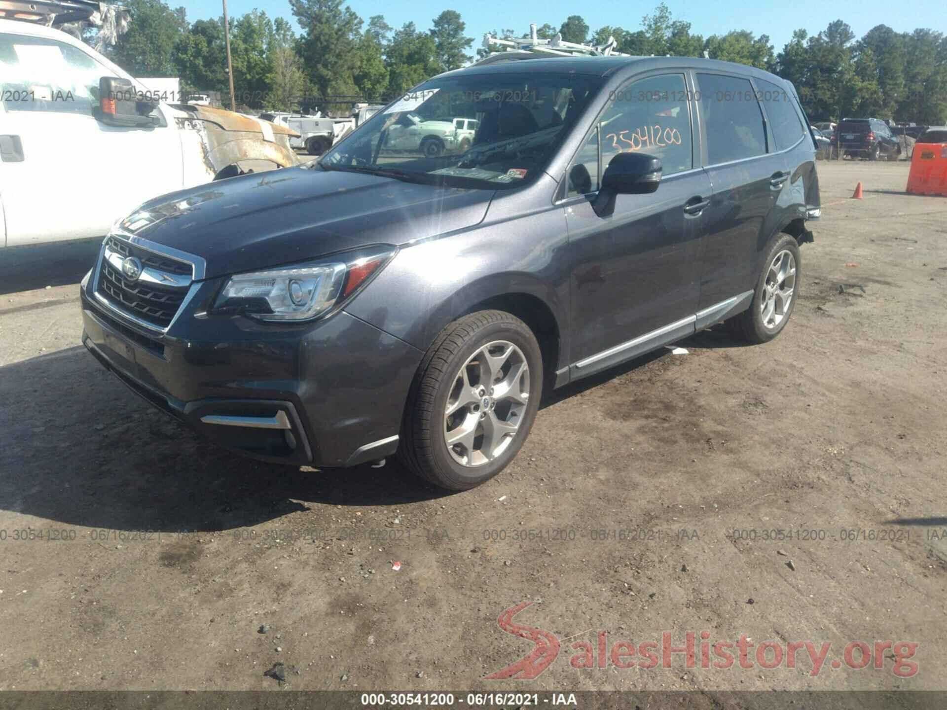 JF2SJAWC1HH436738 2017 SUBARU FORESTER