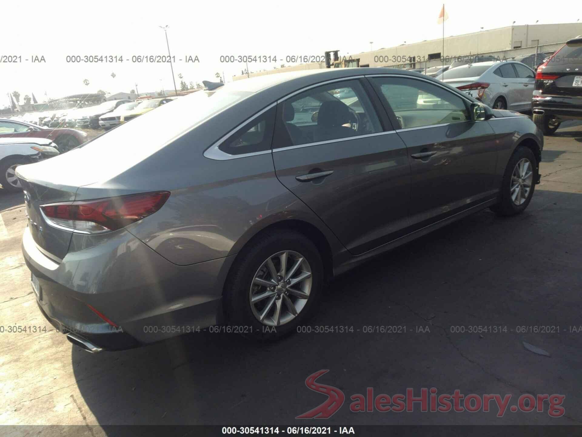 5NPE24AF9JH663002 2018 HYUNDAI SONATA