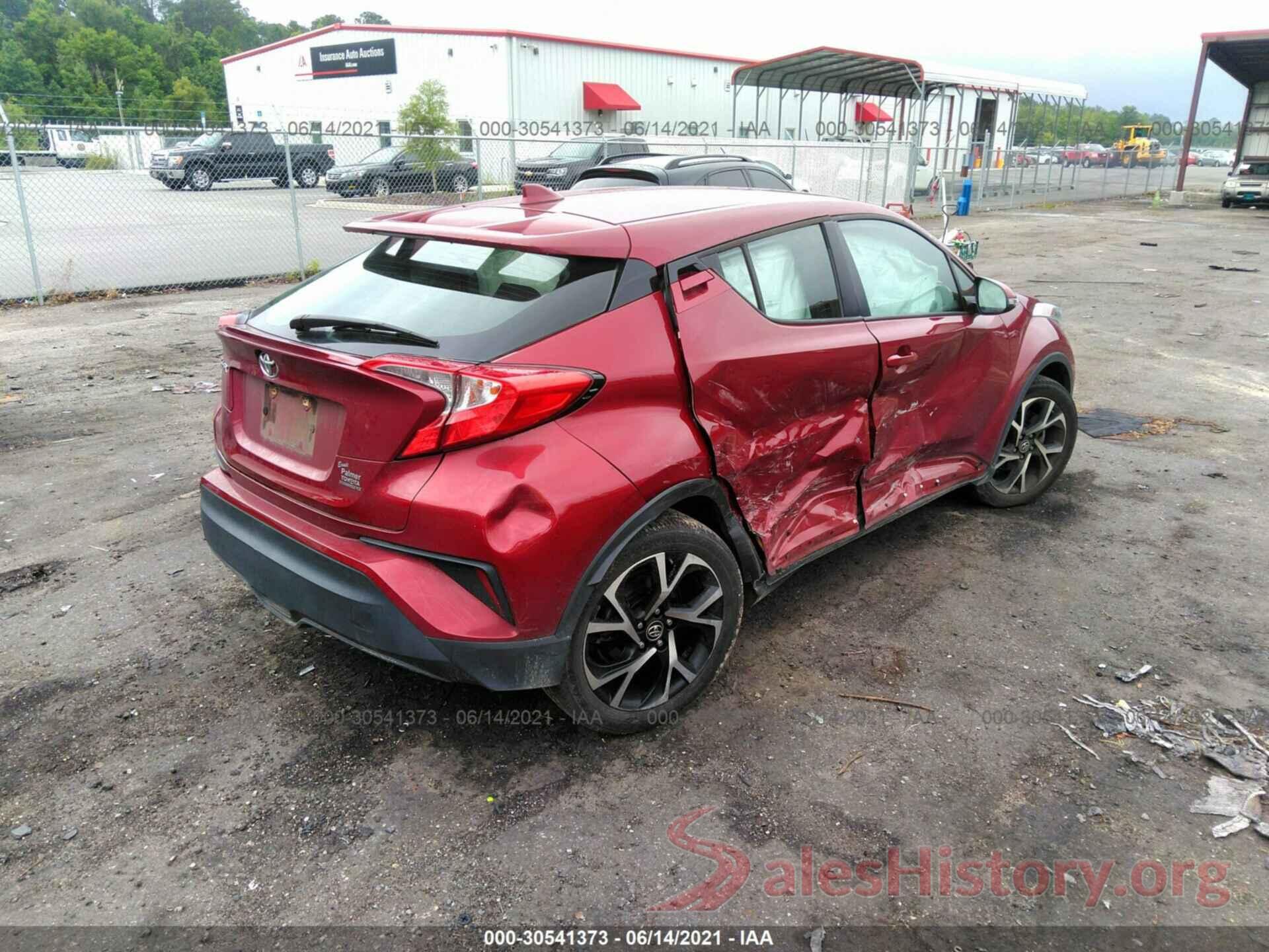 NMTKHMBX9JR030565 2018 TOYOTA C-HR