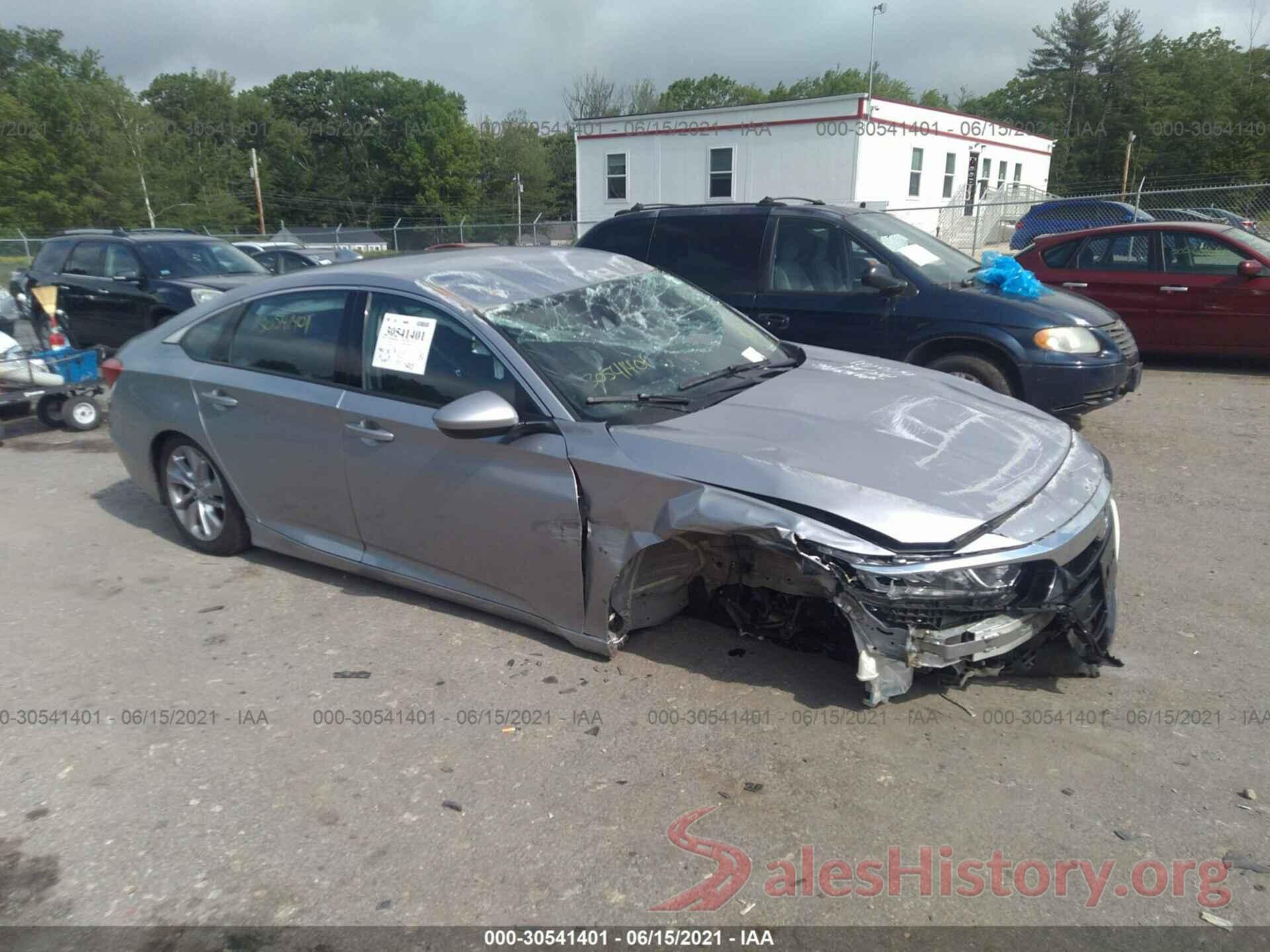 1HGCV1F19JA224837 2018 HONDA ACCORD SEDAN