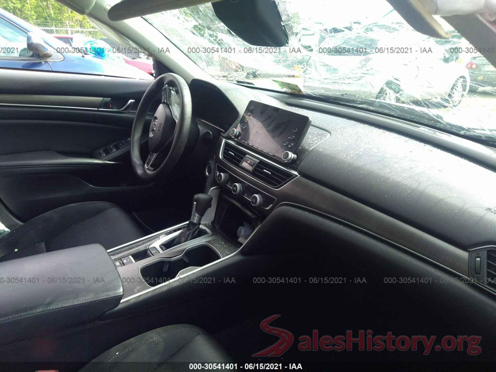 1HGCV1F19JA224837 2018 HONDA ACCORD SEDAN