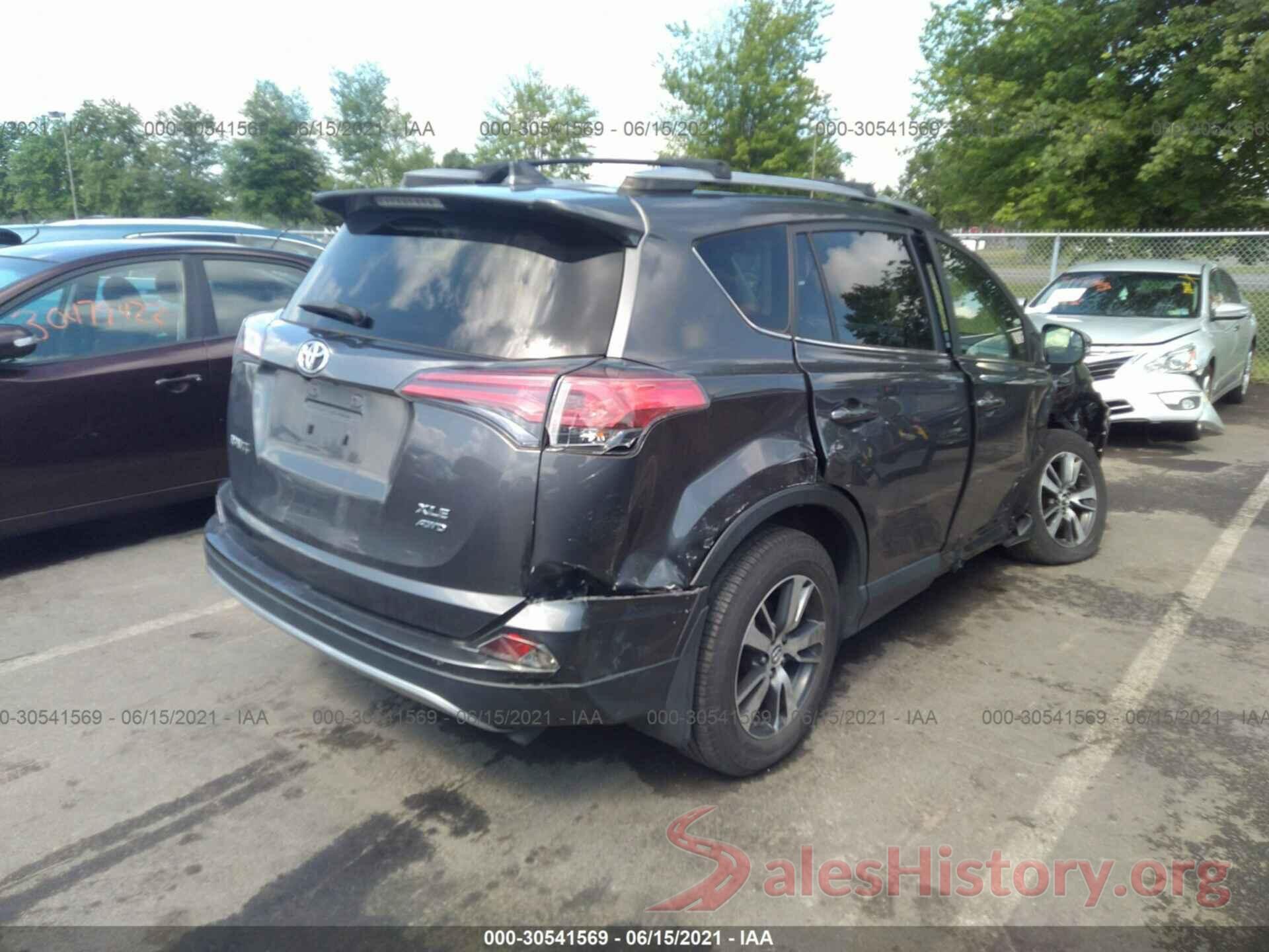 JTMRFREV1HJ126372 2017 TOYOTA RAV4