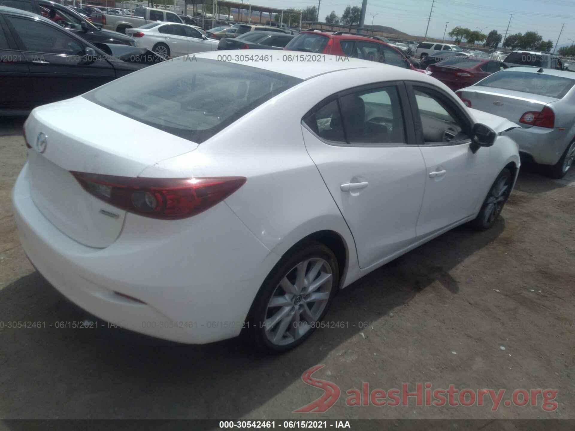 3MZBN1V76HM112068 2017 MAZDA MAZDA3 4-DOOR