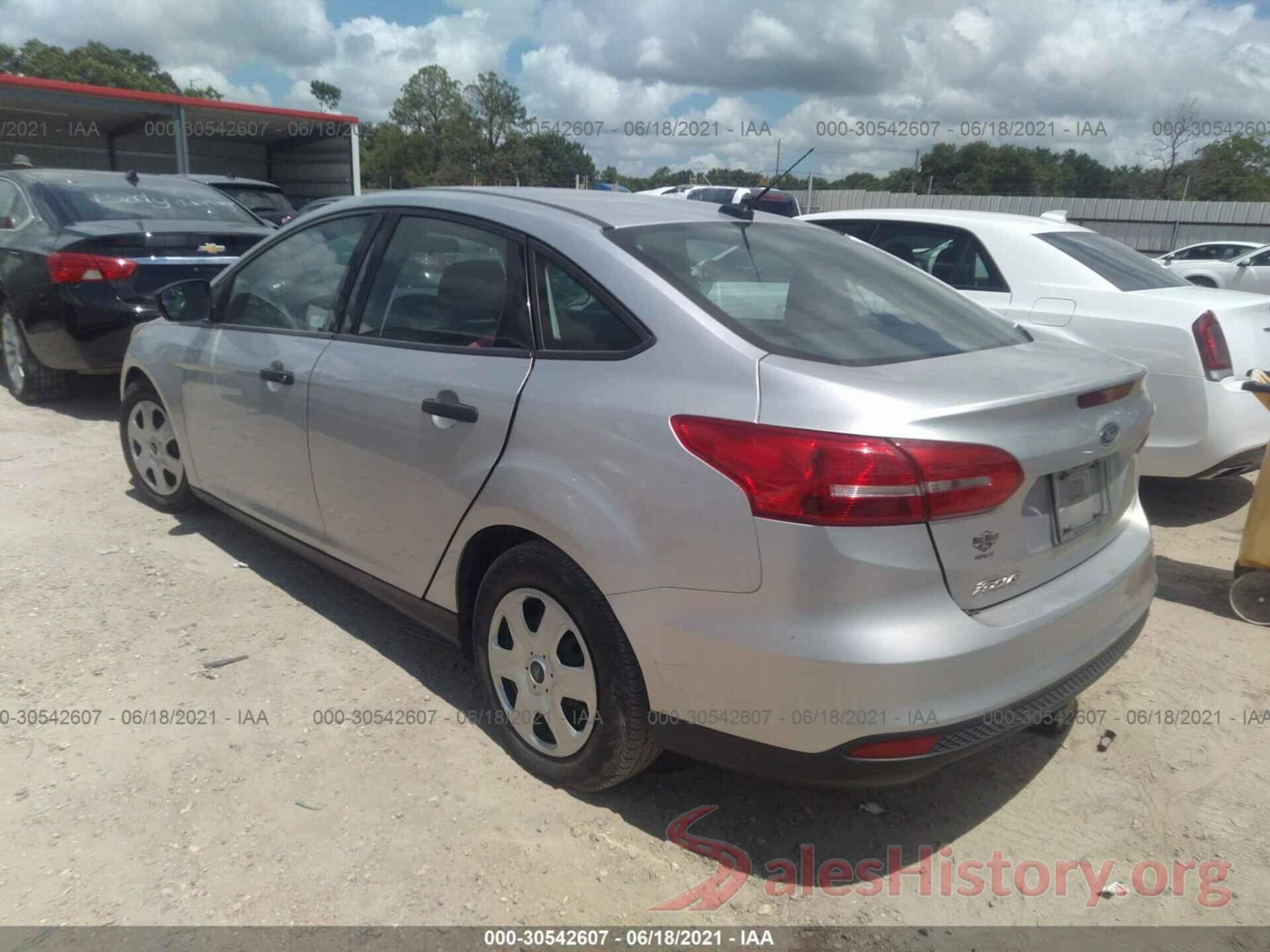 1FADP3E23JL275277 2018 FORD FOCUS