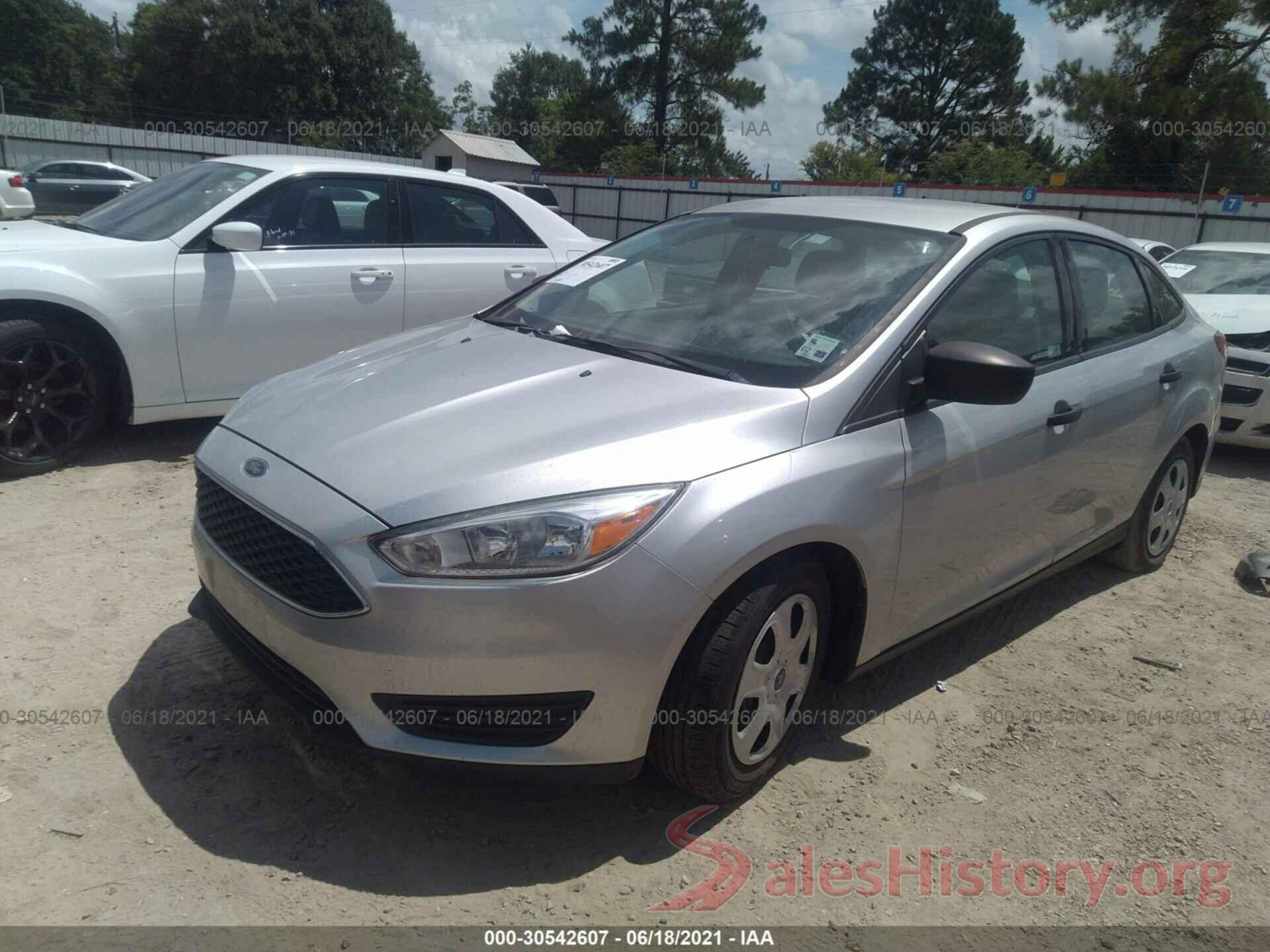 1FADP3E23JL275277 2018 FORD FOCUS