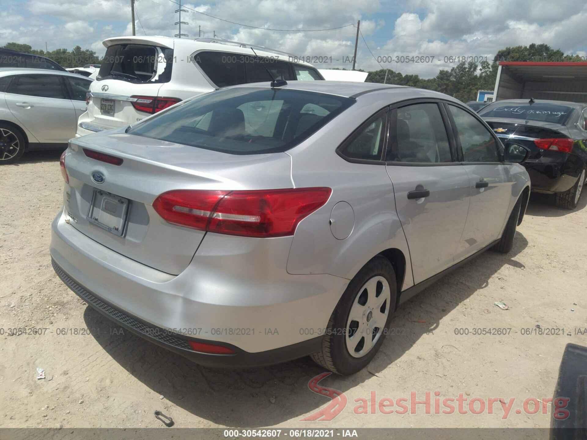 1FADP3E23JL275277 2018 FORD FOCUS