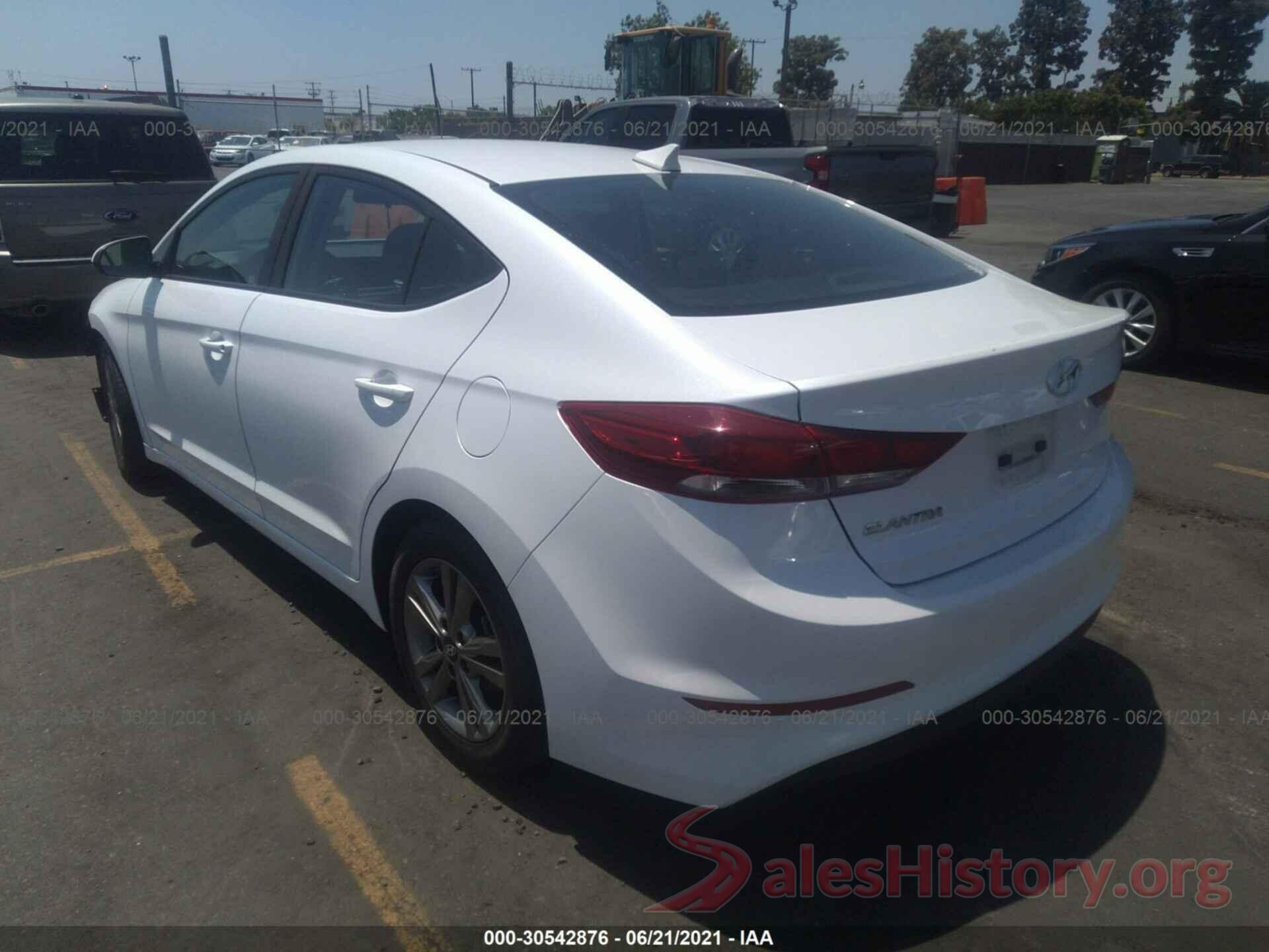 5NPD84LF3JH337610 2018 HYUNDAI ELANTRA