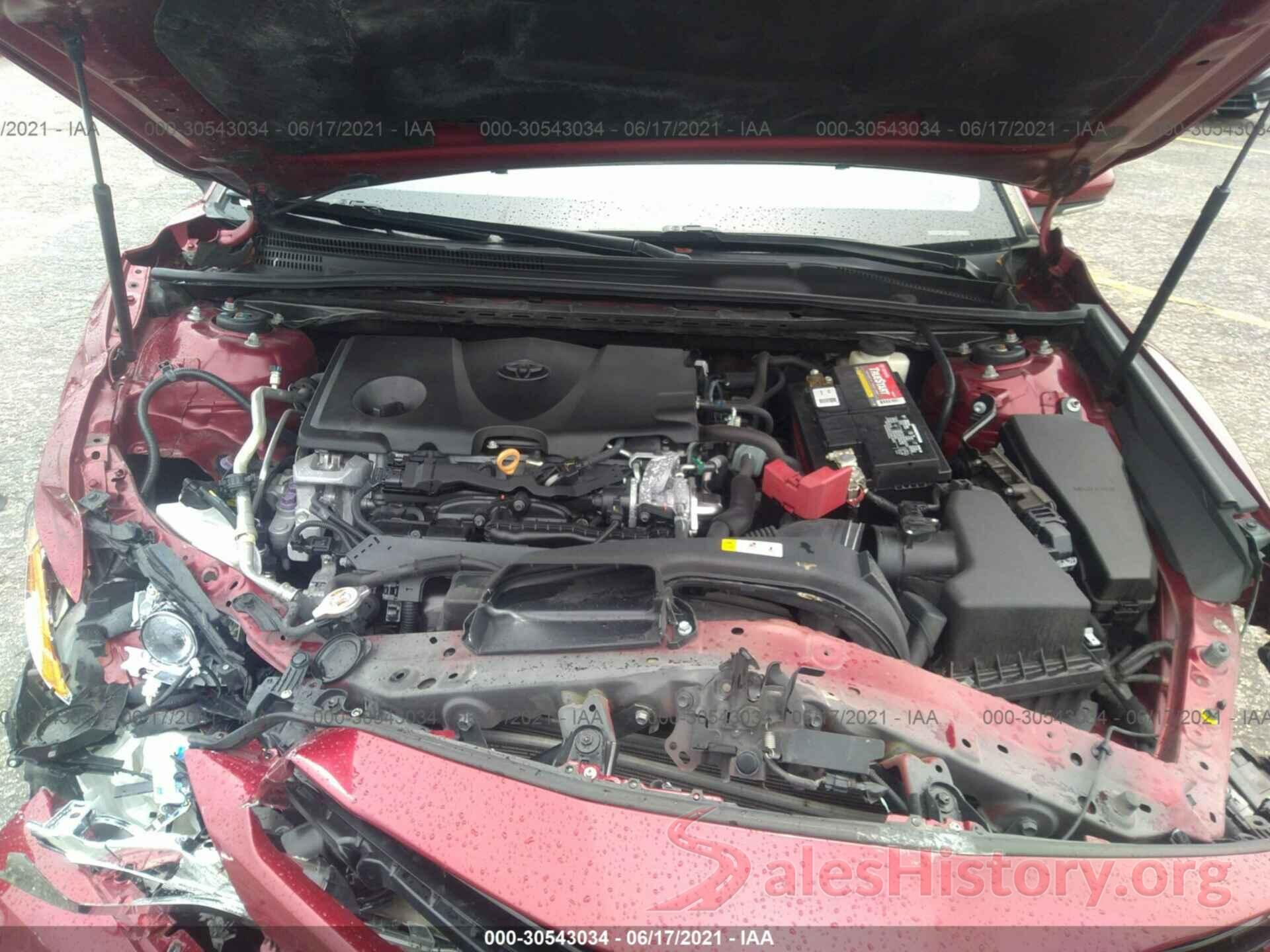 4T1B61HK1JU509040 2018 TOYOTA CAMRY