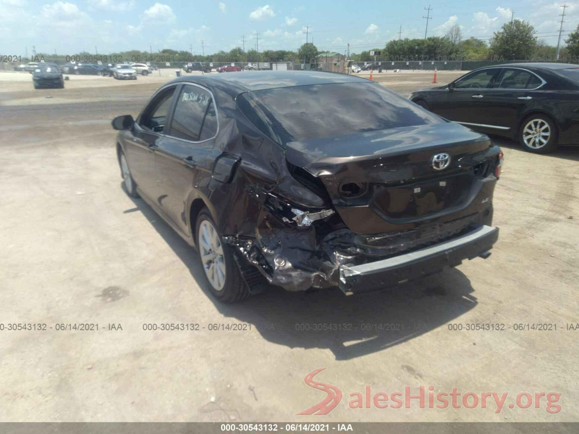 4T1B11HK9JU516221 2018 TOYOTA CAMRY