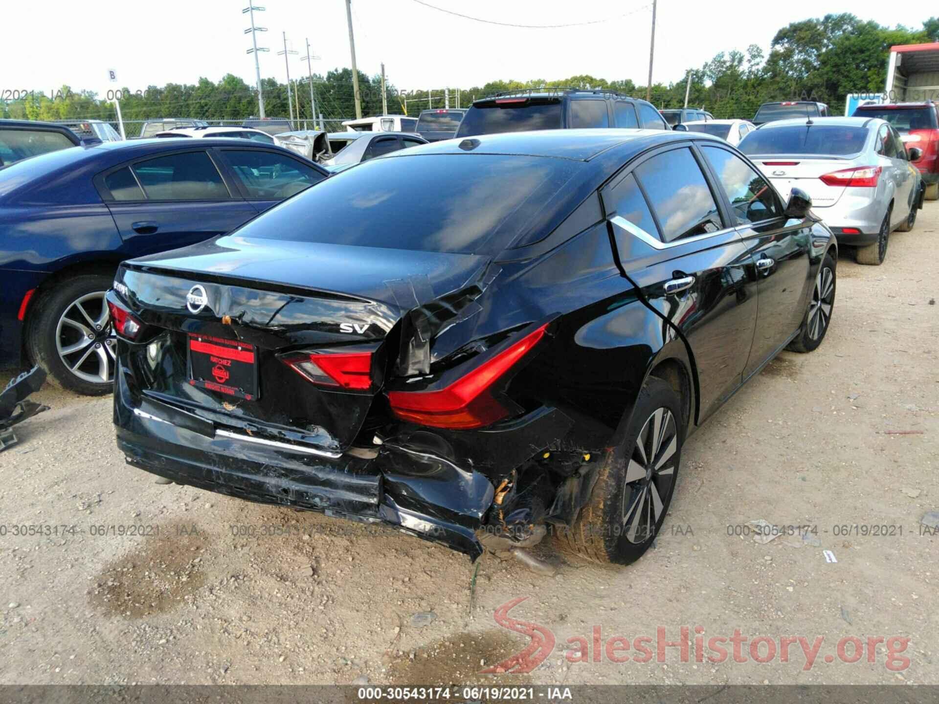 1N4BL4DV1MN330449 2021 NISSAN ALTIMA