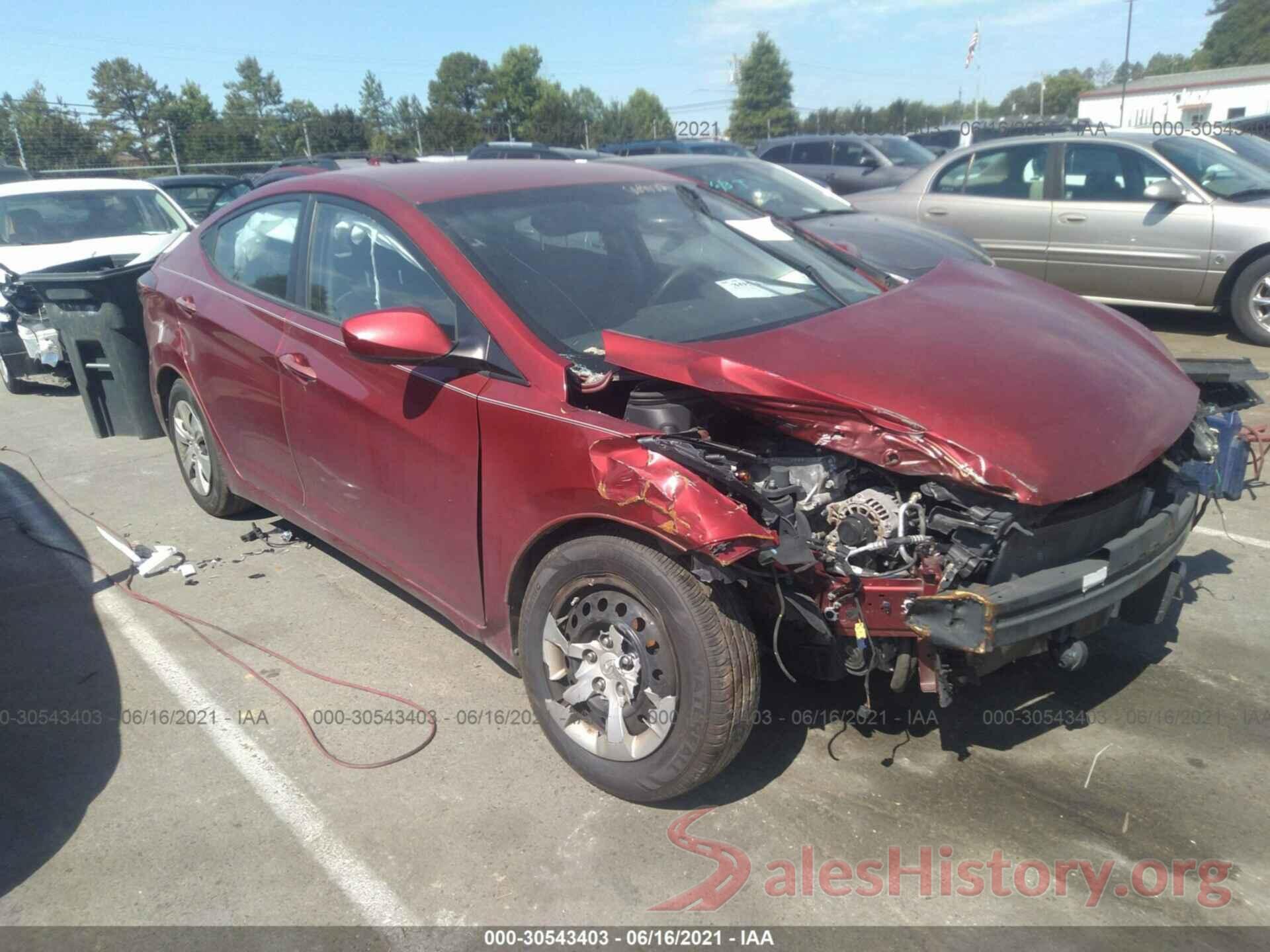 5NPDH4AE9GH669022 2016 HYUNDAI ELANTRA