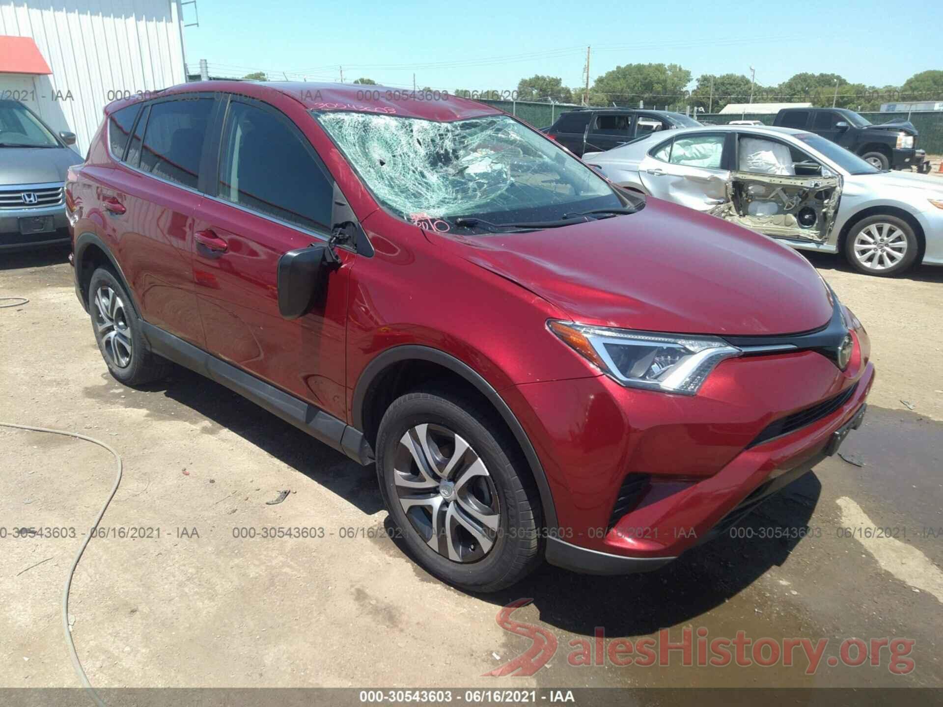 2T3BFREV0JW763097 2018 TOYOTA RAV4